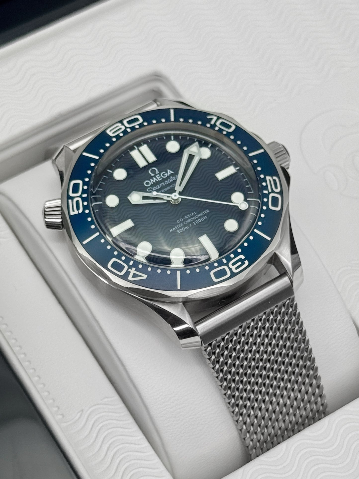 2023 Omega Seamaster Diver 300M 42mm 210.30.42.20.03.002 Blue Dial