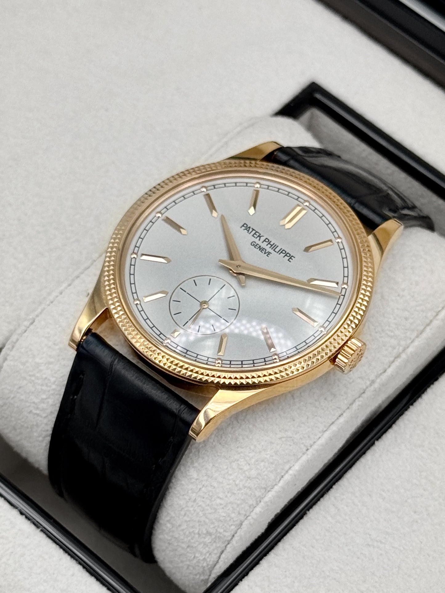 2023 Patek Philippe Calatrava 40mm 6119R Rose Gold White Dial