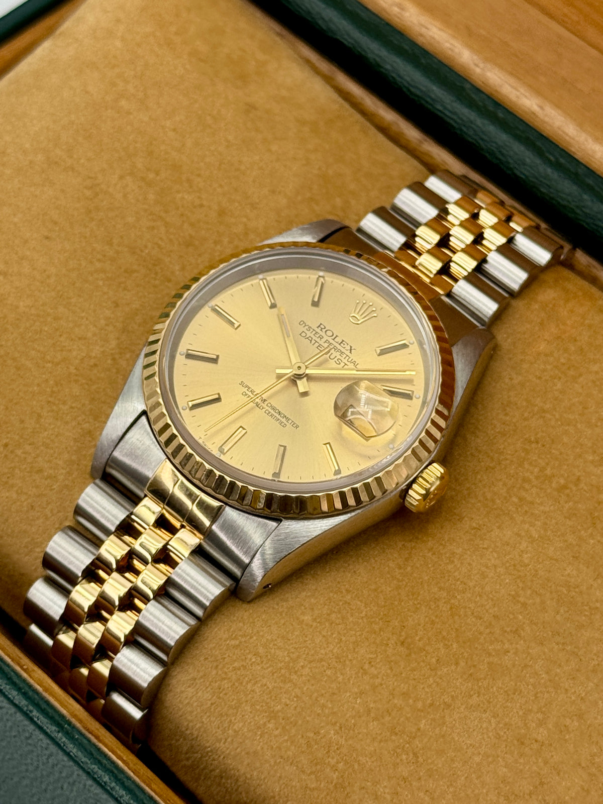 1991 Rolex Datejust 36mm 16233 Two-Tone Jubilee Champagne Dial