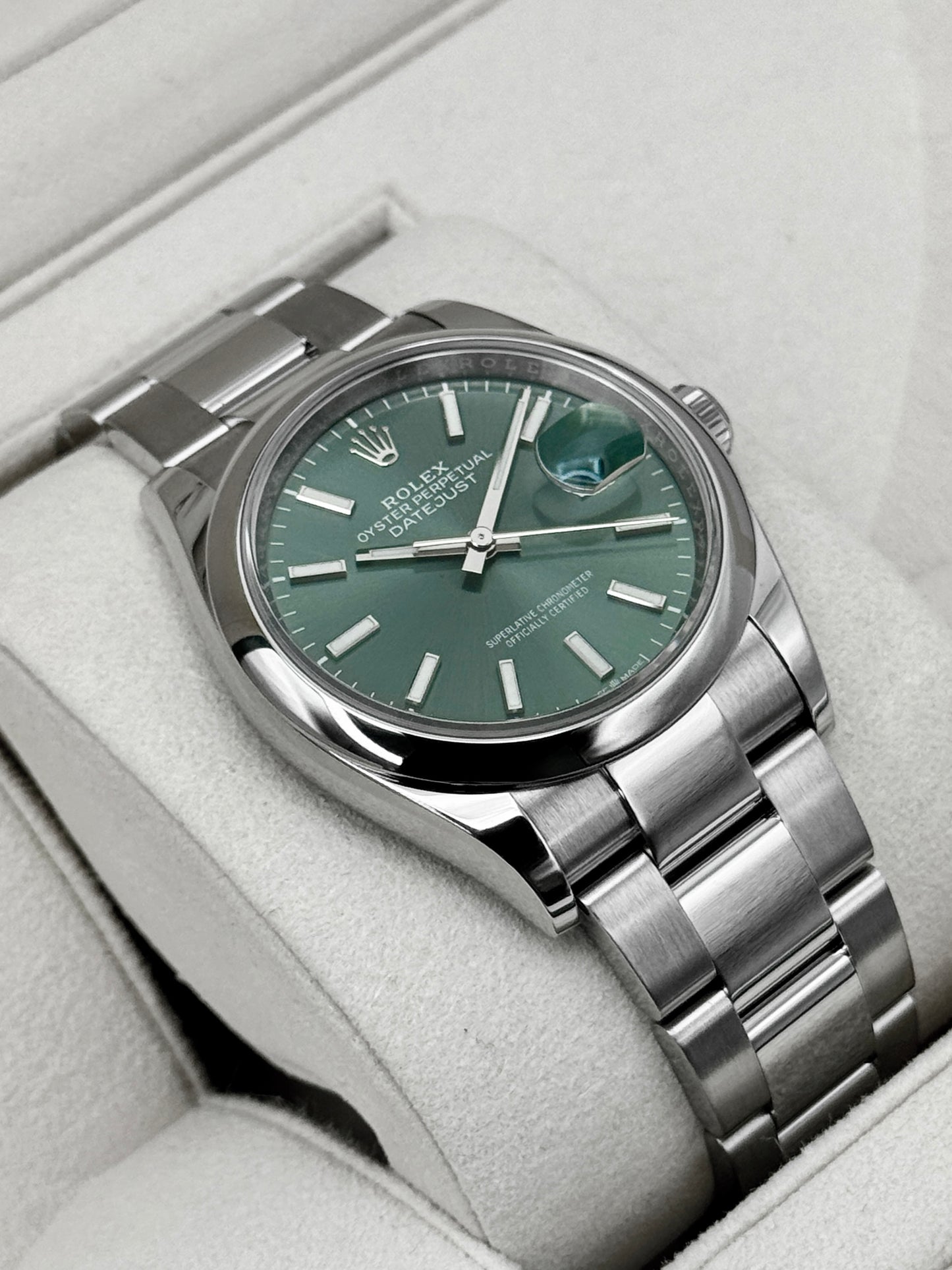 2024 Rolex Datejust 36mm 126200 Oyster Mint Green Dial