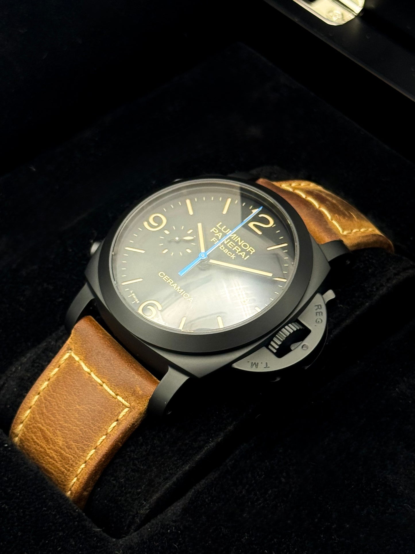 2016 Panerai Luminor 1950 3 Days 44mm PAM00580 Ceramic Black Dial