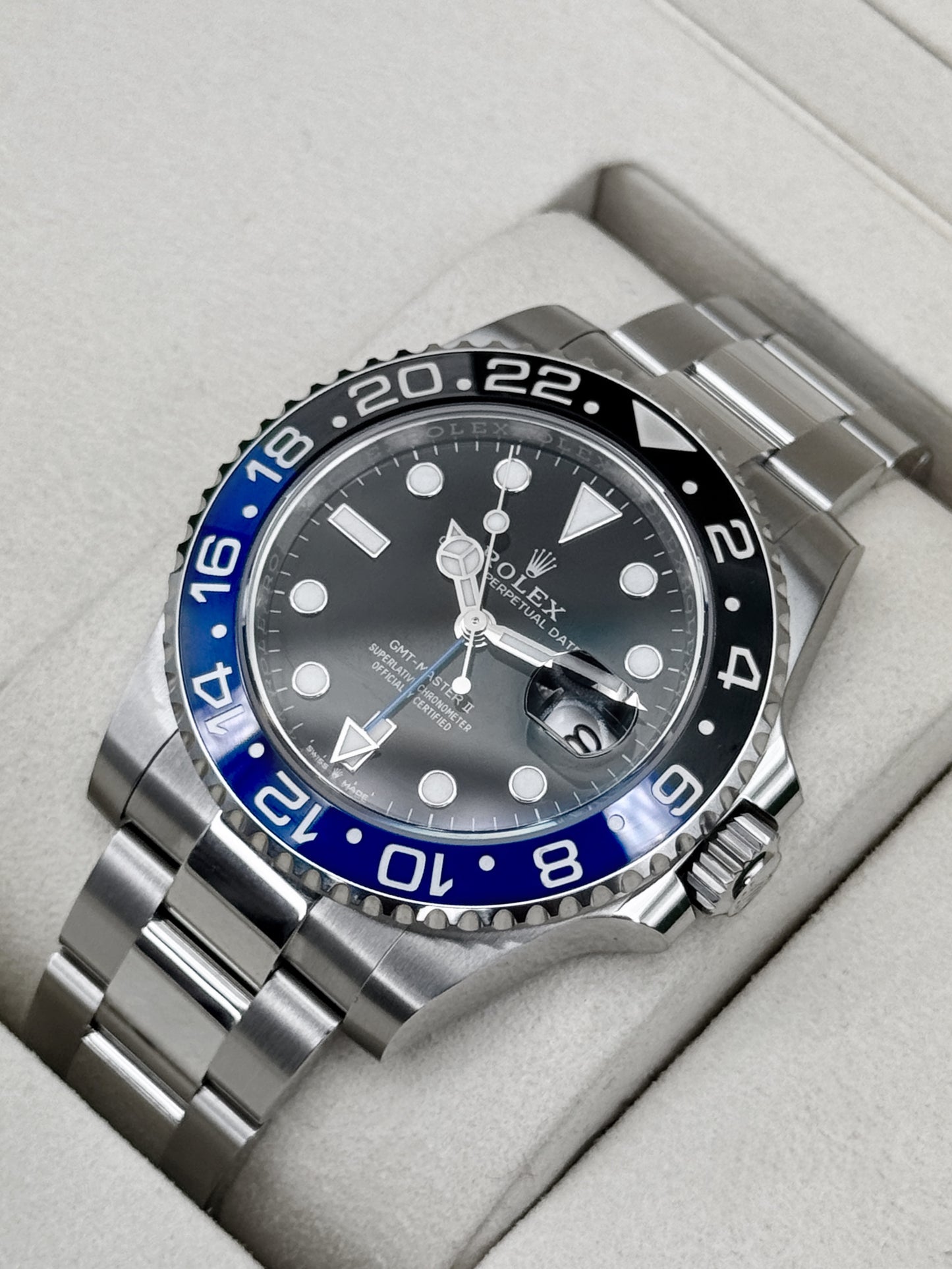 NEW 2026 Rolex GMT-Master II Batman 40mm 126710BLNR Oyster (NEW STYLE CARD)