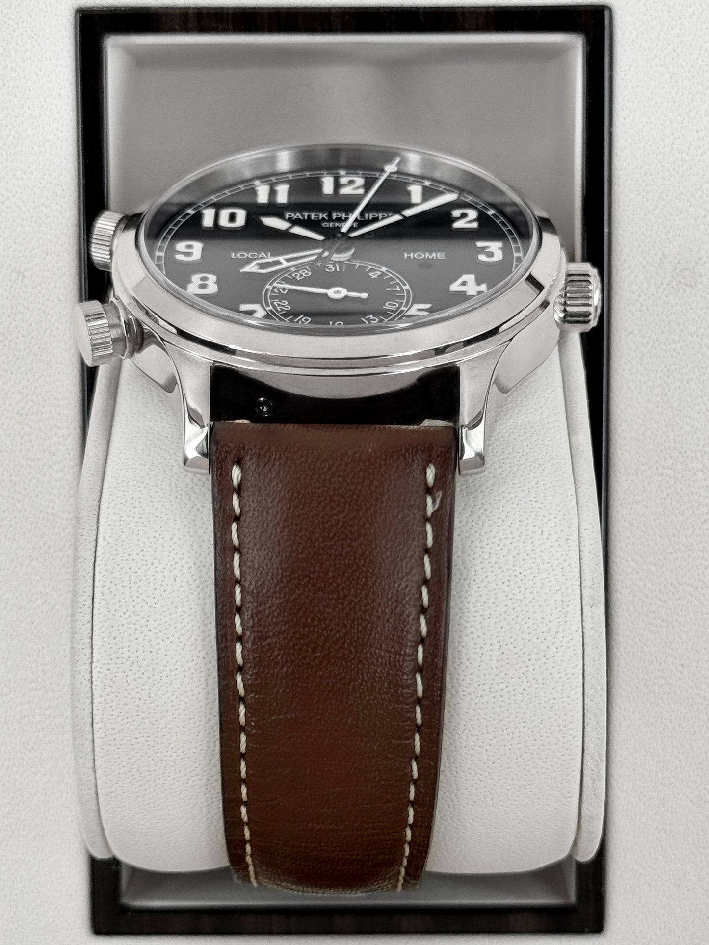 2018 Patek Philippe Pilot Time Travel 42mm 5524G White Gold Black Dial