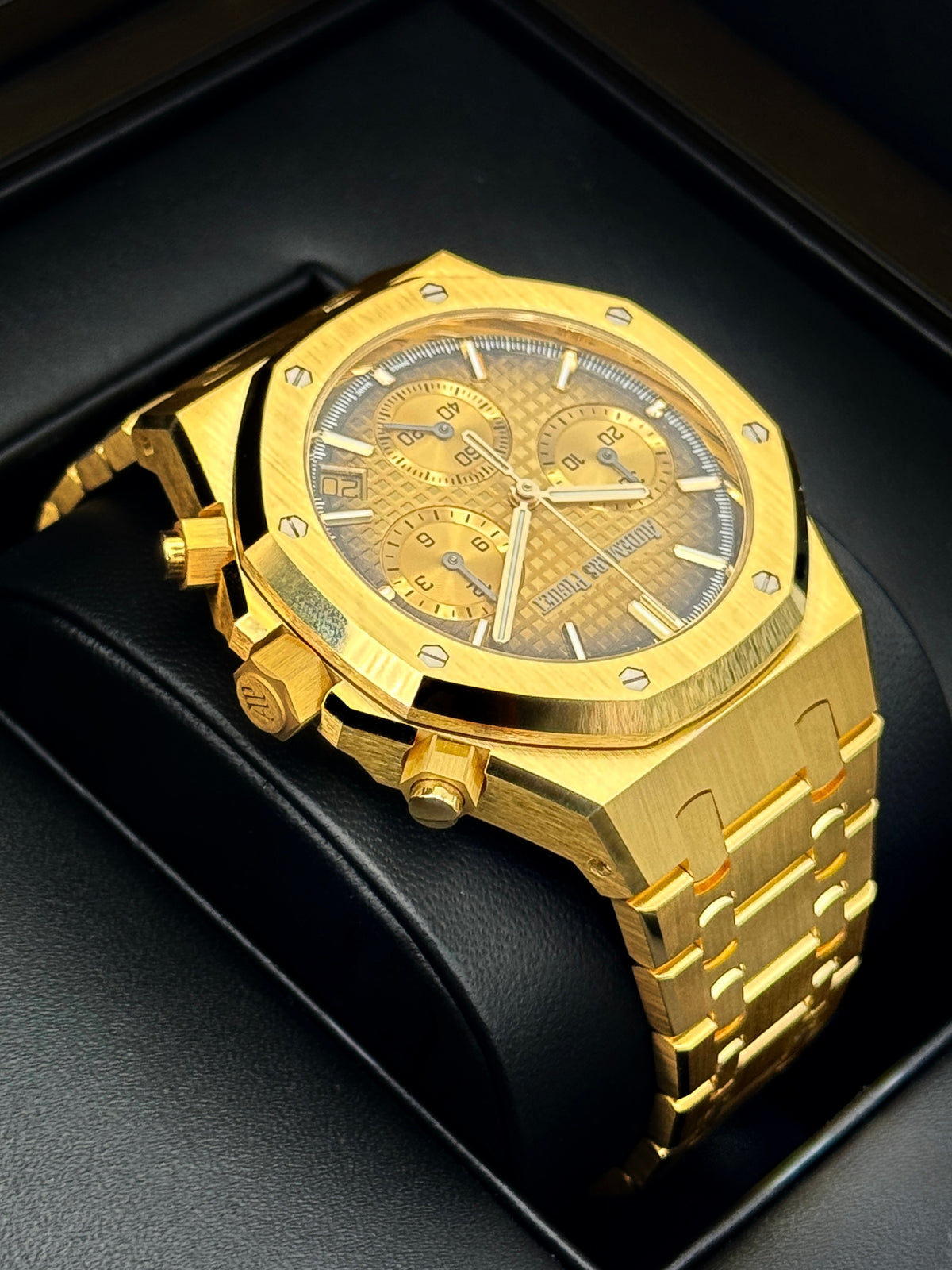 NEW 2026 Audemars Piguet Royal Oak Chronograph 41mm 26240BA Gold Dial