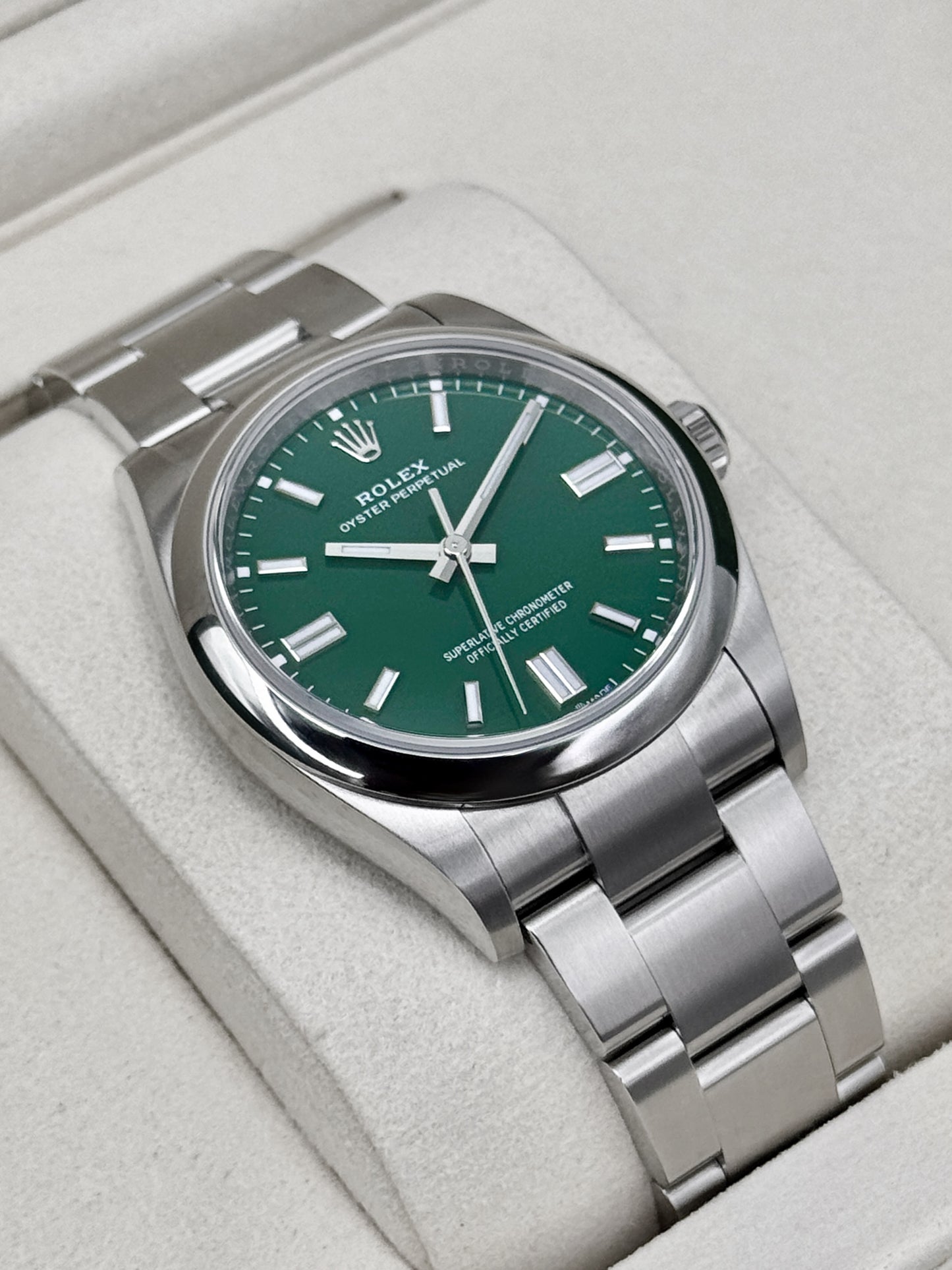 NEW 2026 Rolex Oyster Perpetual 36mm 126000 Green Dial