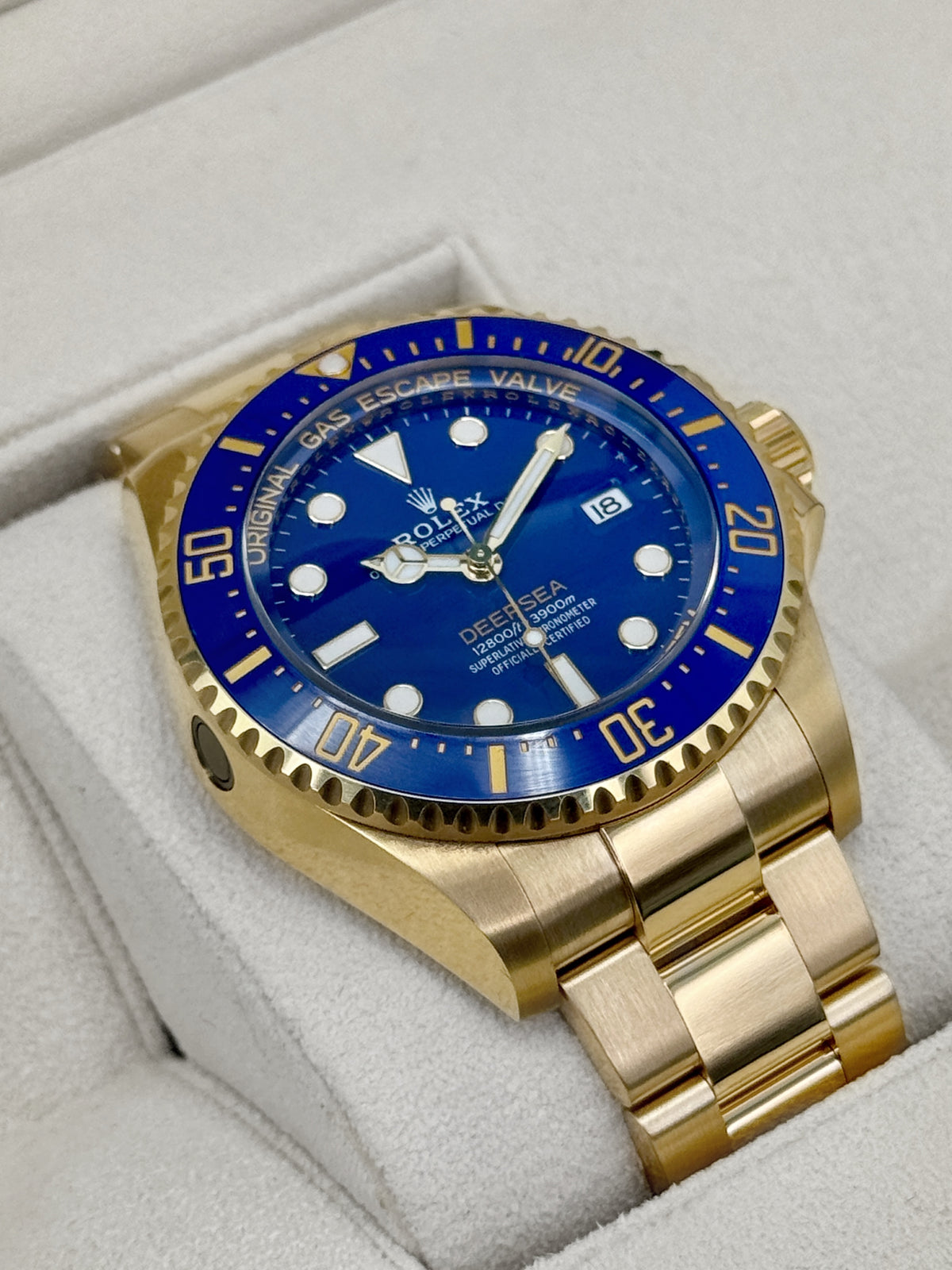 2025 Rolex Deepsea 44mm 136668LB Yellow Gold Blue Dial