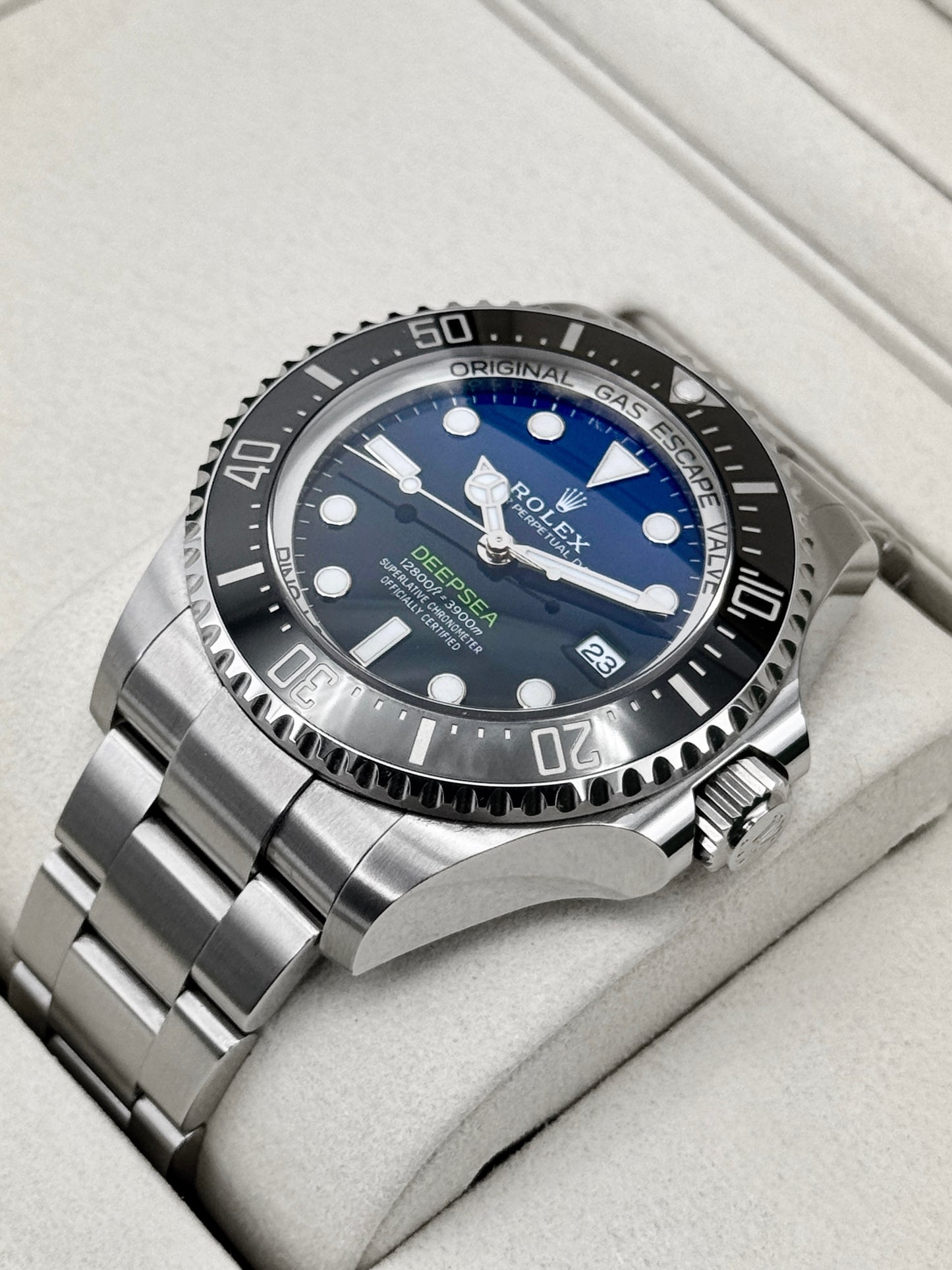 NEW 2026 Rolex Deepsea James Cameron 44mm 136660 Blue Dial (STICKERED)
