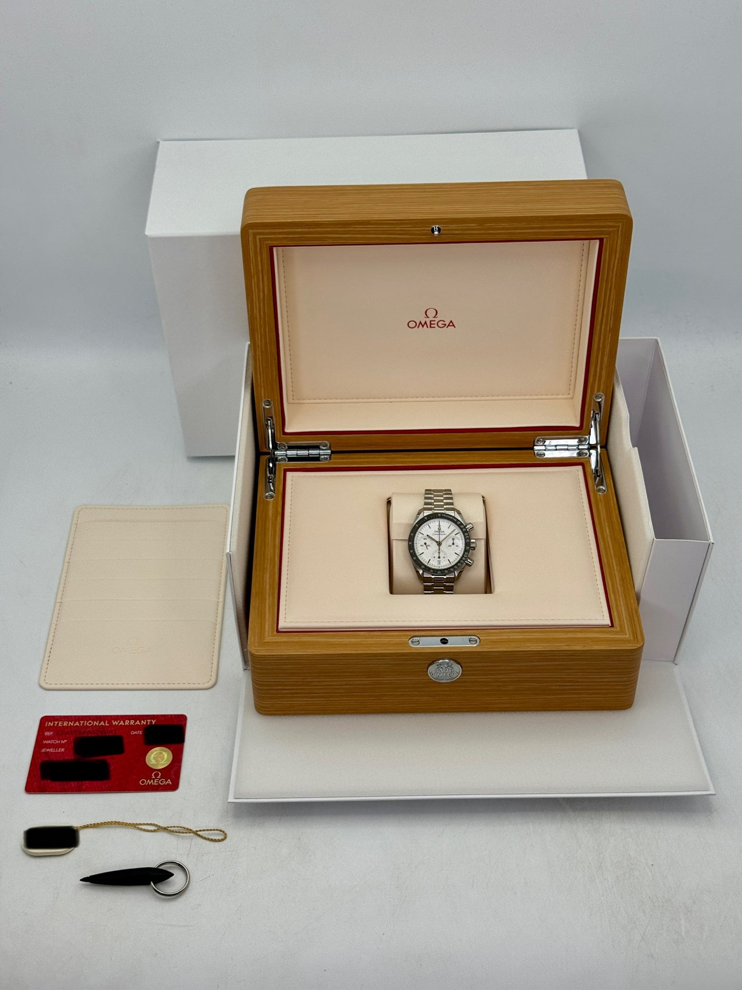 NEW 2026 Omega Speedmaster 38mm 324.30.38.50.02.003 Stainless Steel White Dial