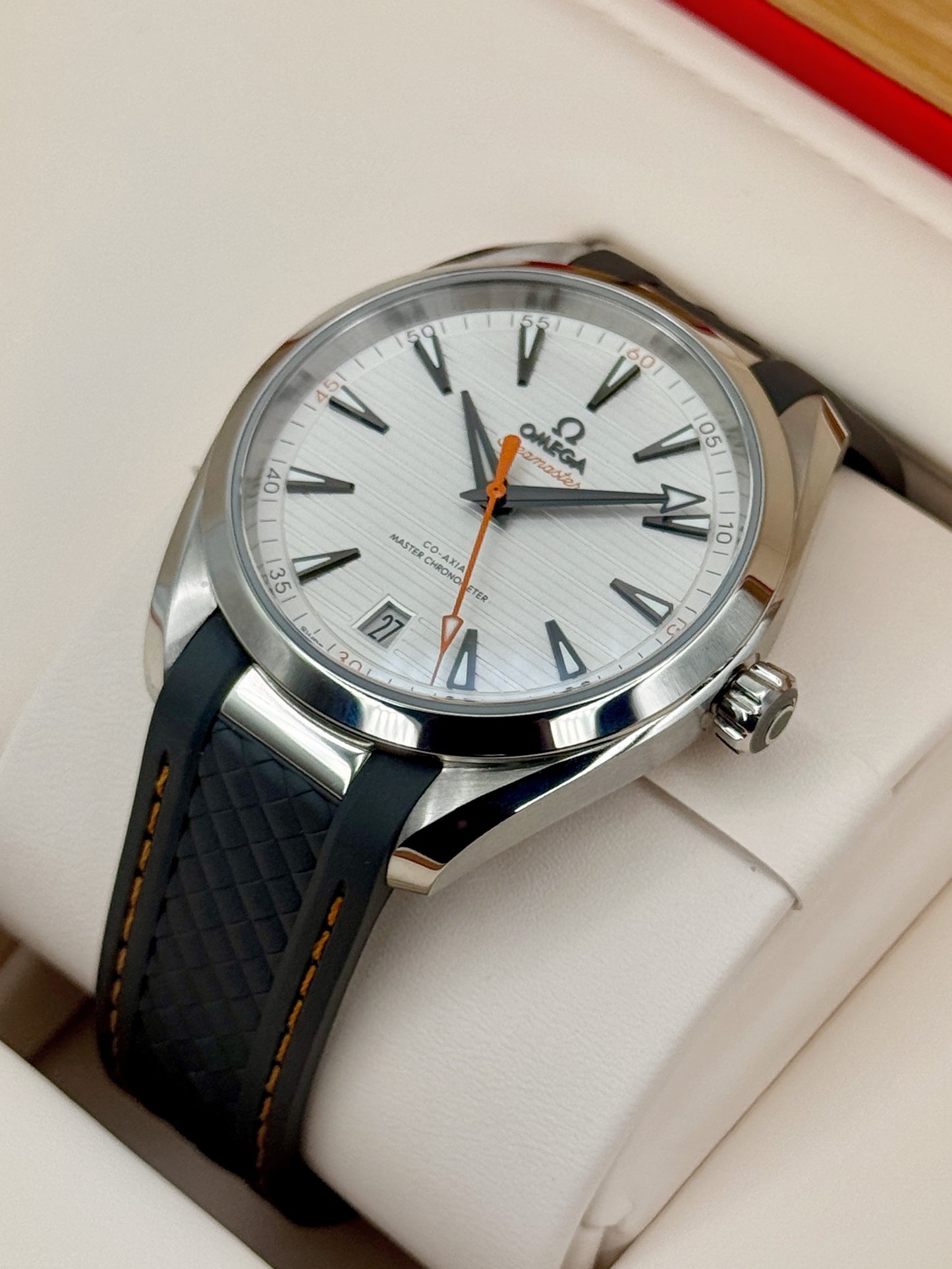 2026 Omega Seamaster Aqua Terra 41mm 220.12.41.21.02.002 Silver Dial