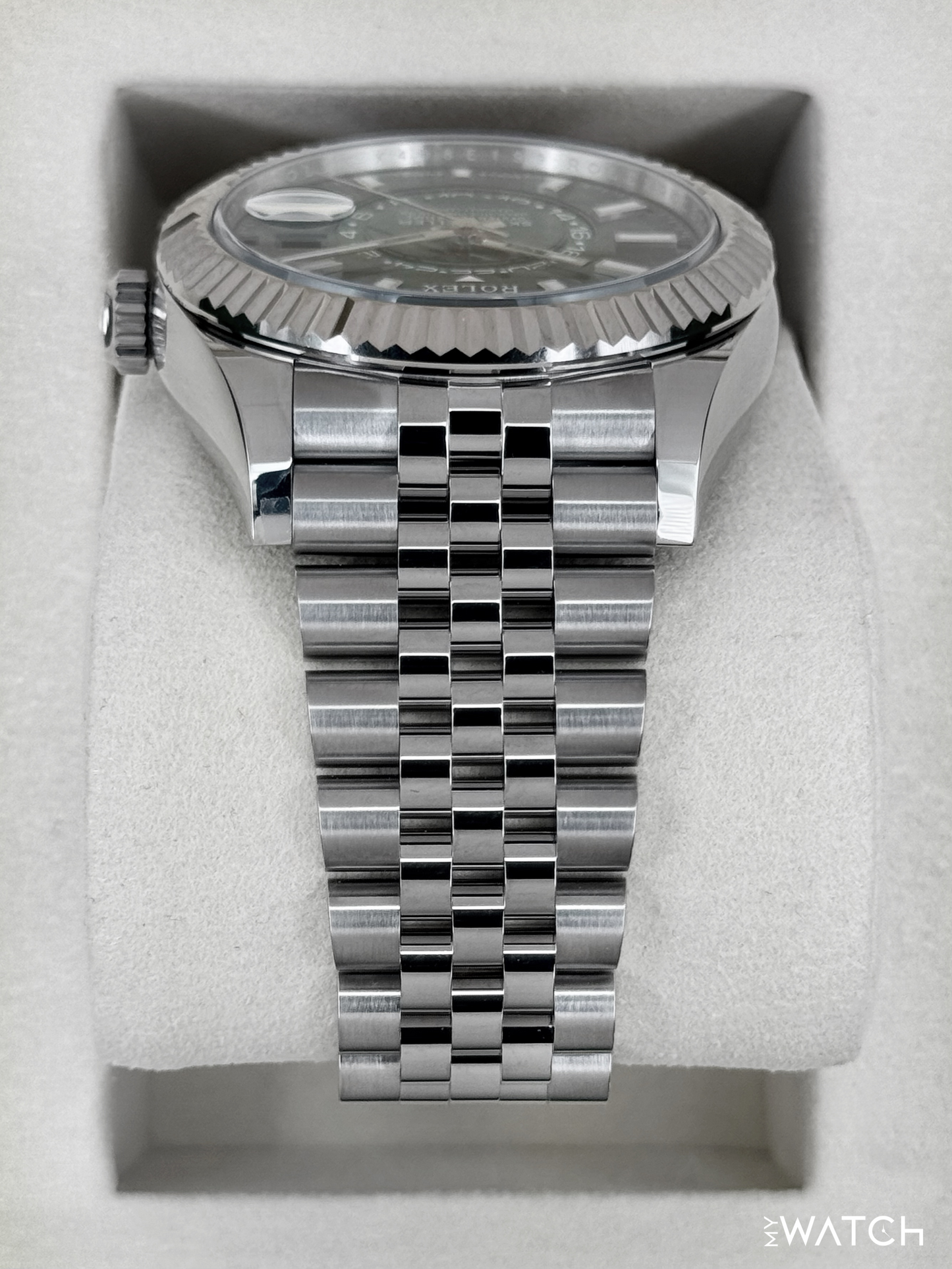 NEW 2026 Rolex Sky-Dweller 42mm 336934 Jubilee Green Dial (STICKERED)