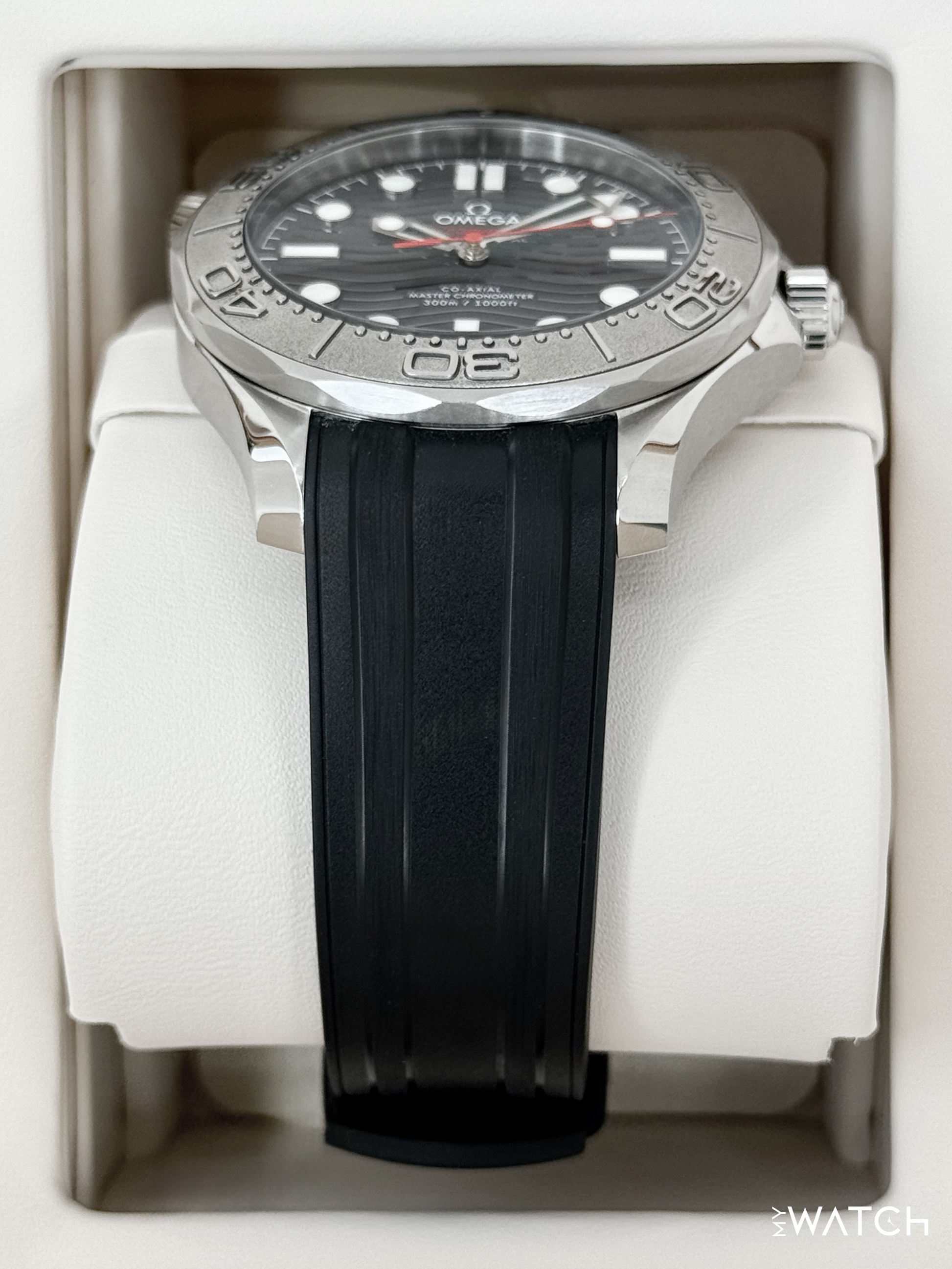 2025 Omega Seamaster Master Chronometer 42mm 210.32.42.20.01.002 Black Dial - MyWatchLLC