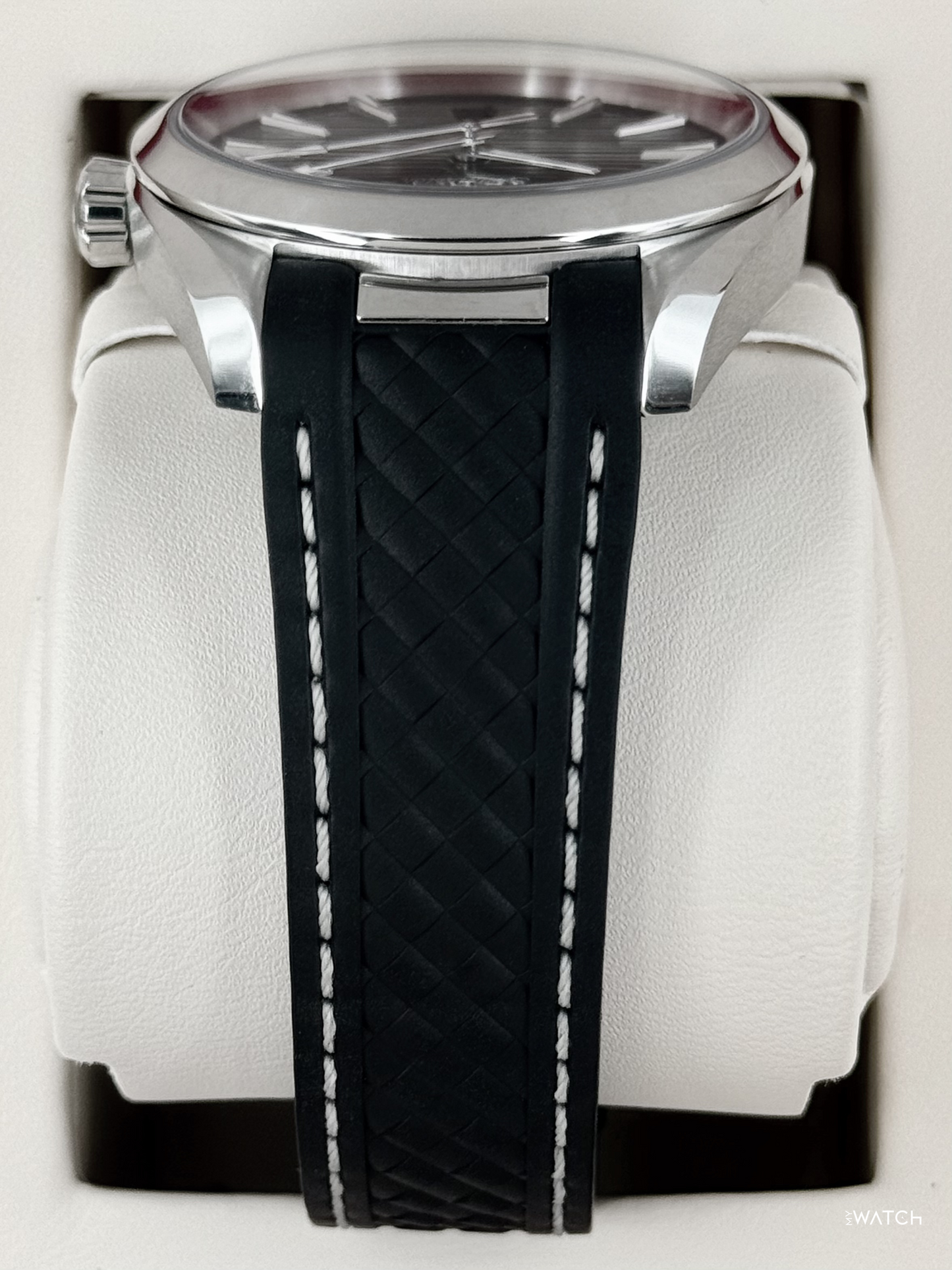 2024 Omega Seamaster Aqua Terra 38mm 220.12.38.20.01.001 Stainless Steel Black Dial