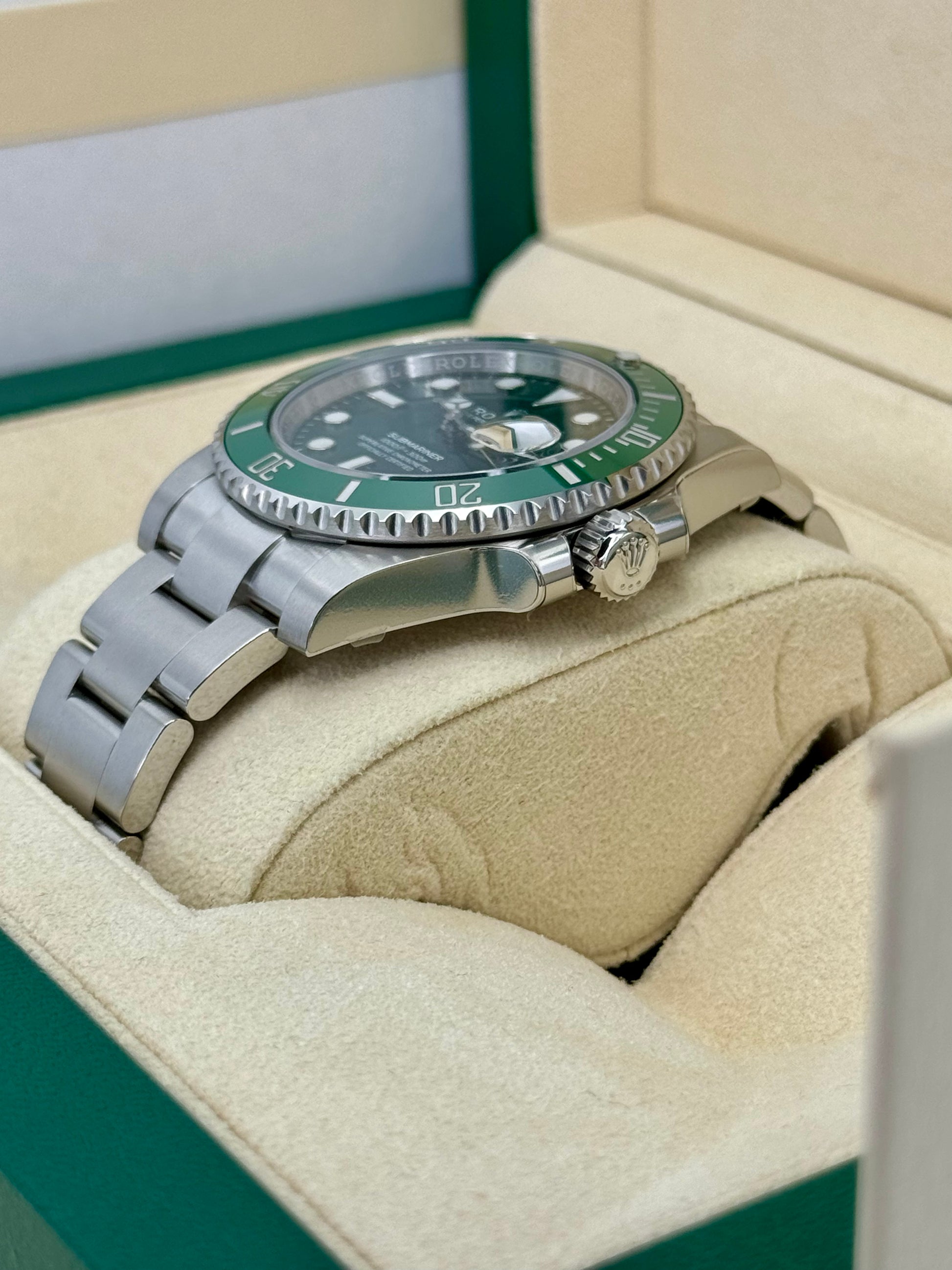 NEW 2019 Submariner Date "Hulk" 40mm 116610LV Stainless Steel Green Dial - MyWatchLLC