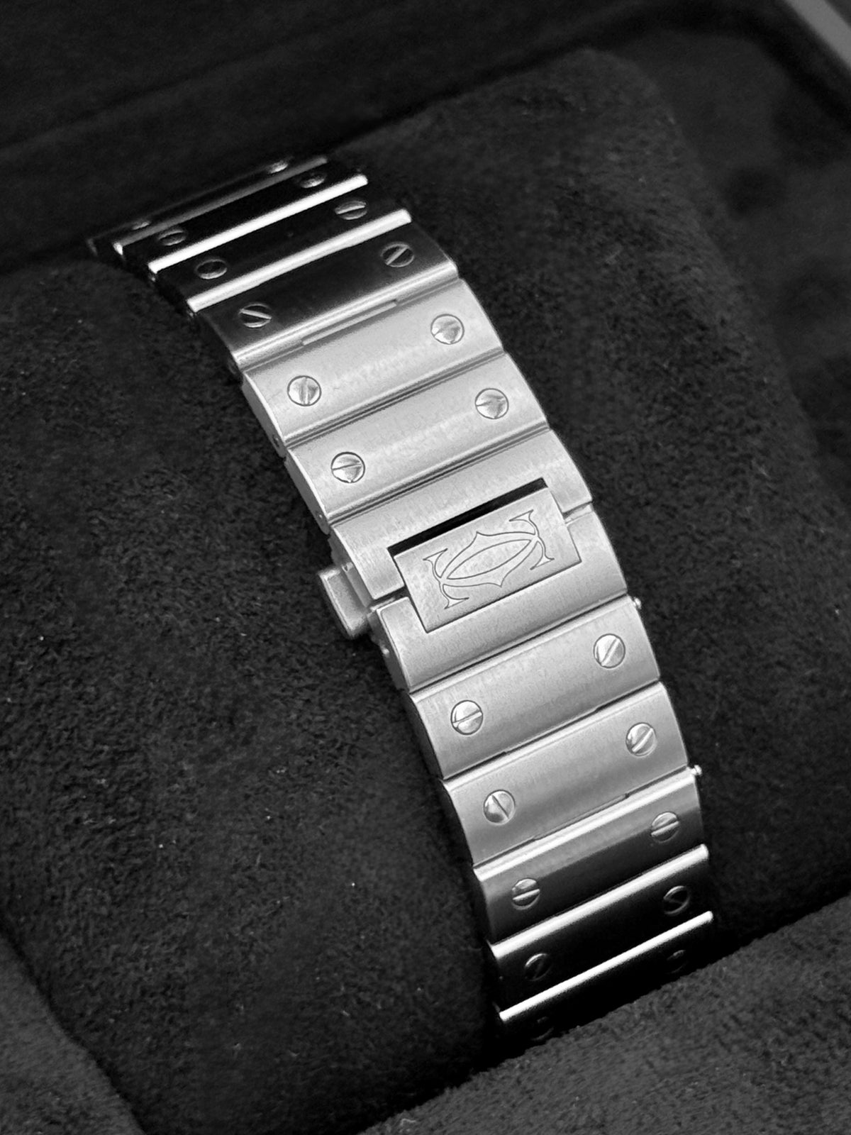 NEW 2026 Cartier Santos De Cartier 39mm WSSA0096 Stainless Steel Black Dial