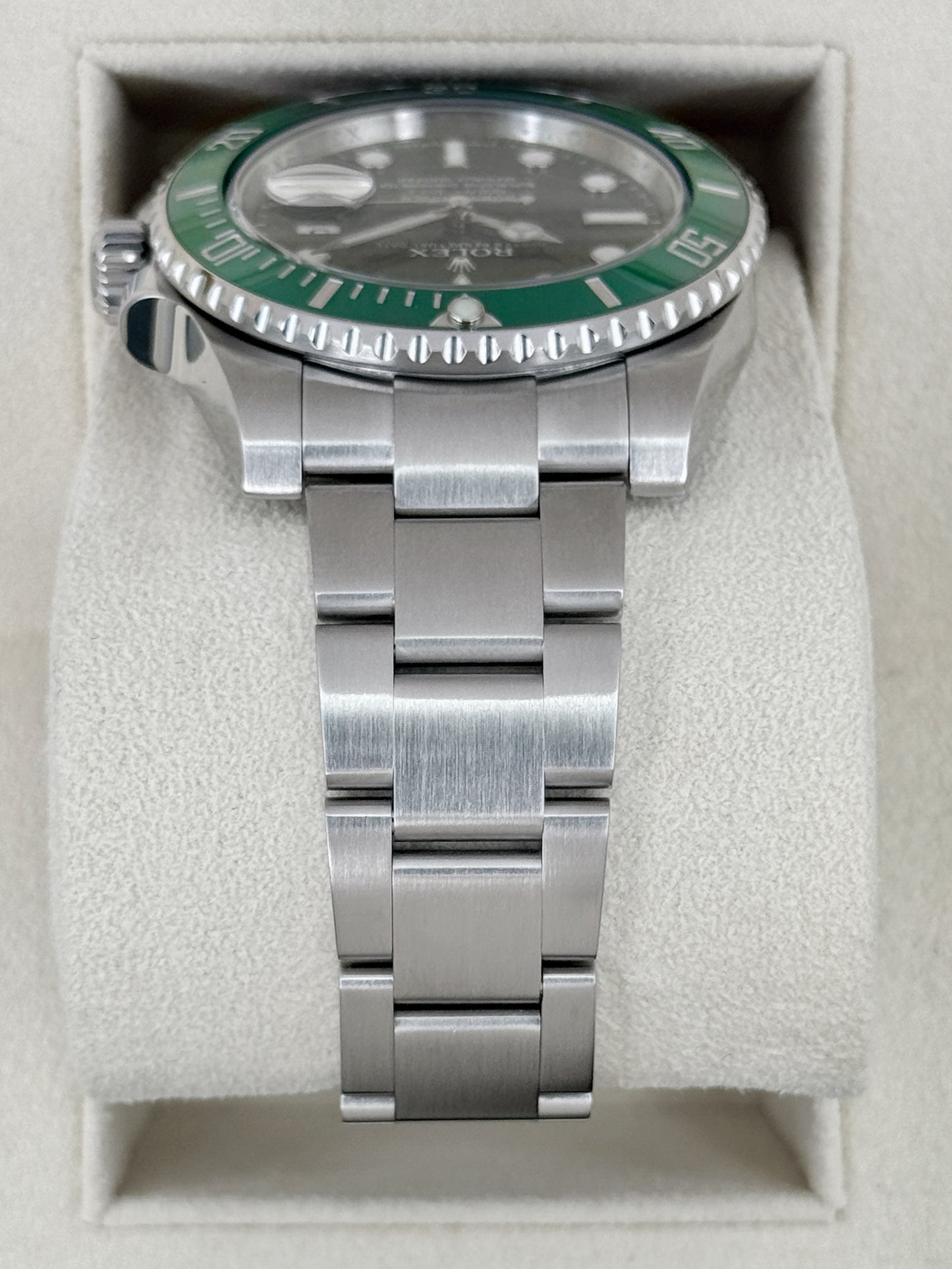 2015 Rolex Submariner Hulk 40mm 116610LV Green Dial