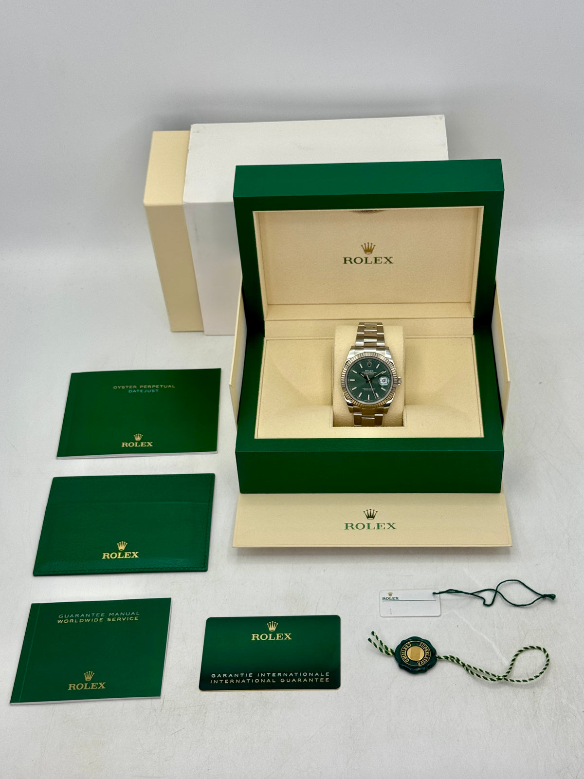 2025 Rolex Datejust 41mm 126334 Stainless Steel Oyster Green Dial