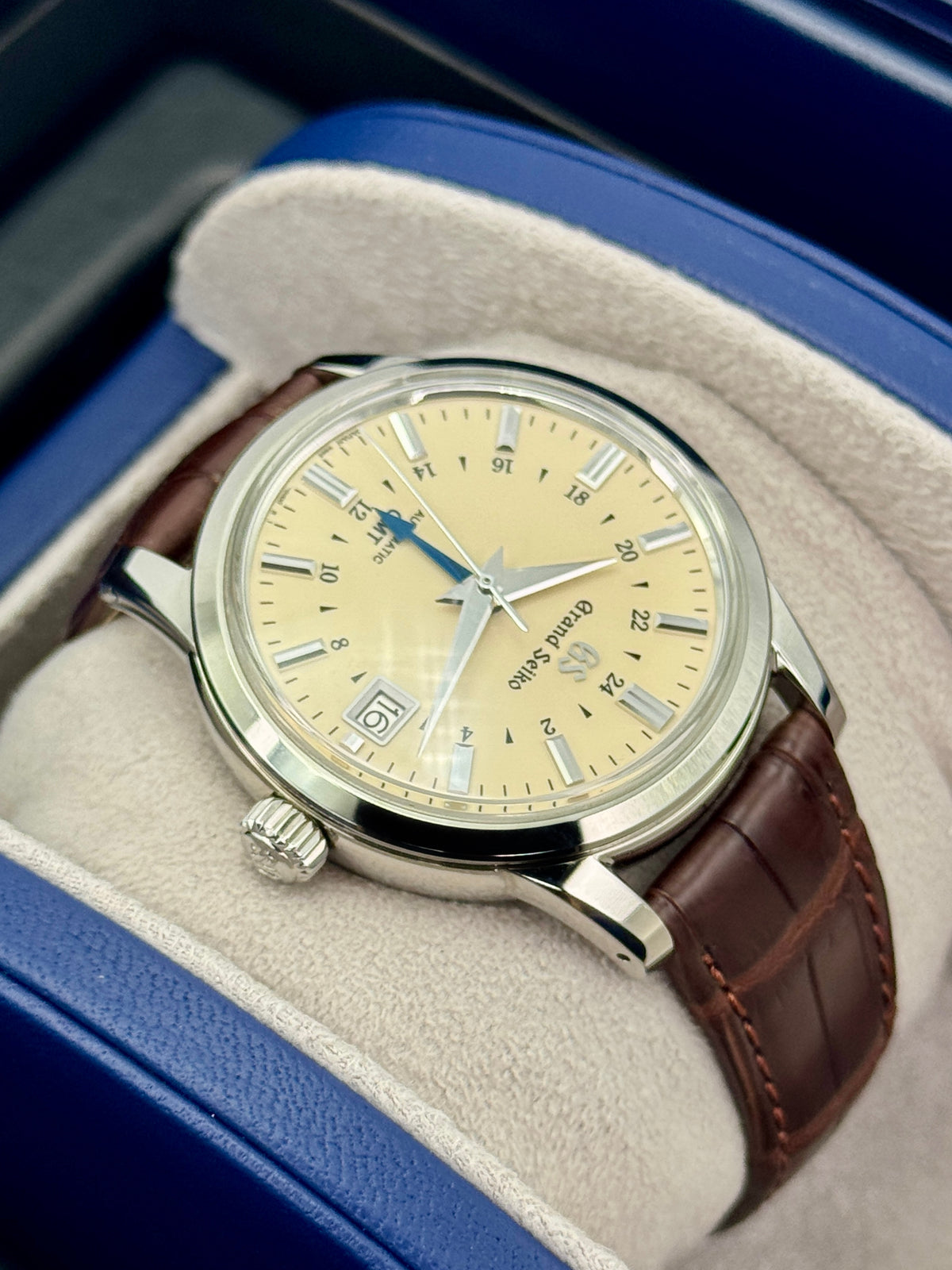 2024 Grand Seiko Elegance Collection GMT 39mm SBGM221G Stainless Steel Ivory Dial - MyWatchLLC