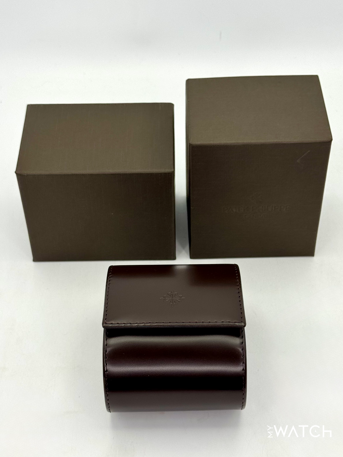 NEW 2025 Patek Philippe Nautilus 41mm 5811/1G White Gold Blue Dial