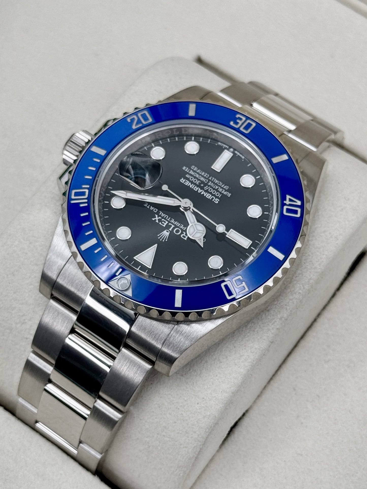 2025 Rolex Submariner Cookie Monster 41mm 126619LB White Gold Black Dial