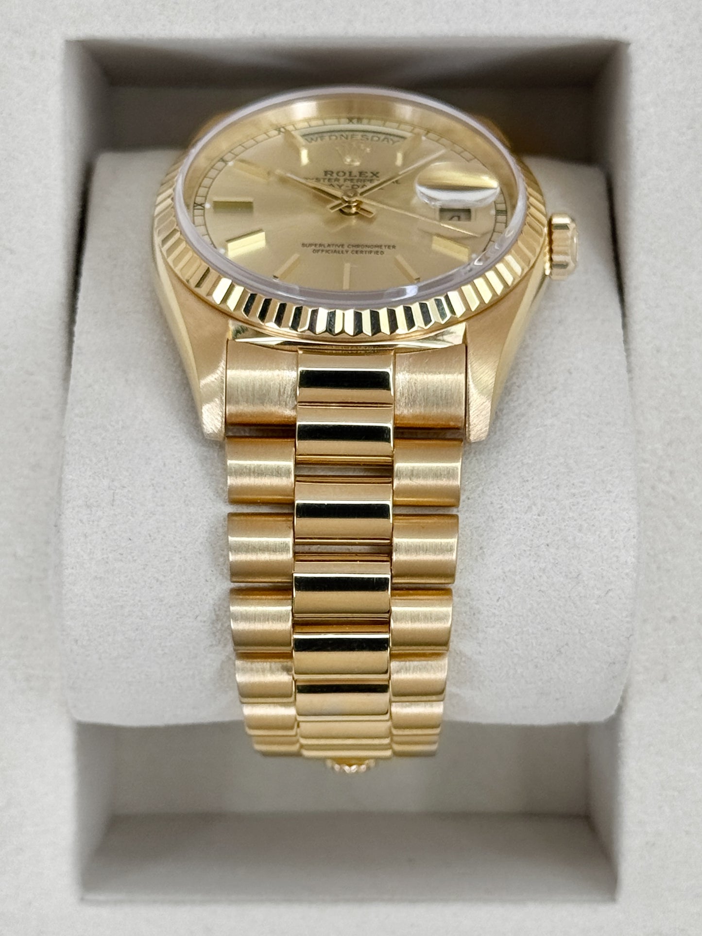 1991 Rolex Day-Date 36mm 18238 Presidential Yellow Gold Silver Dial (RSC)