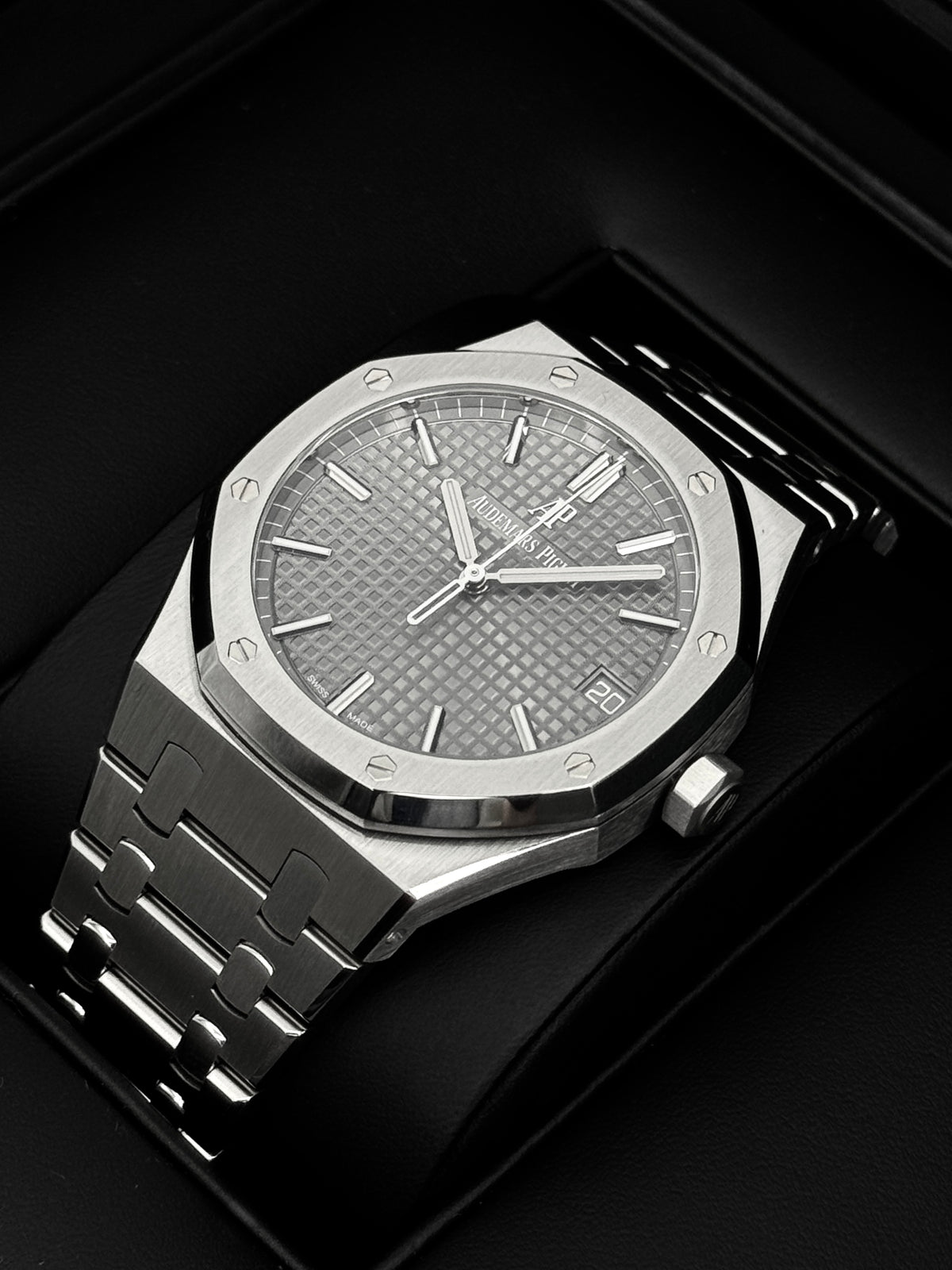 2022 Audemars Piguet Royal Oak 41mm 15500ST Stainless Steel Grey Dial - MyWatchLLC