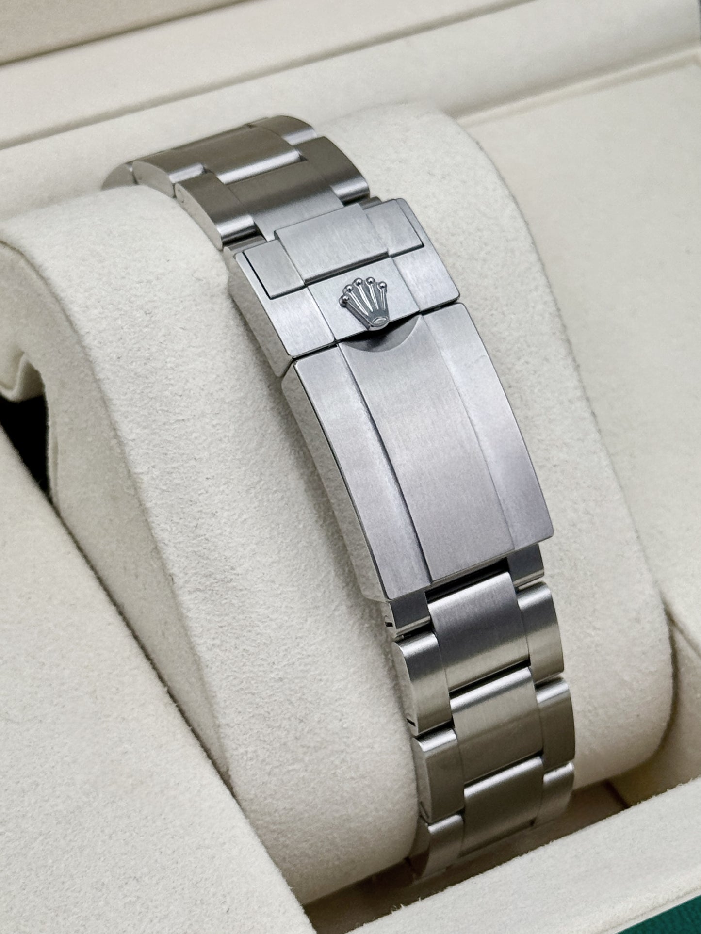 2026 Rolex Explorer 40mm 224270 Black Dial