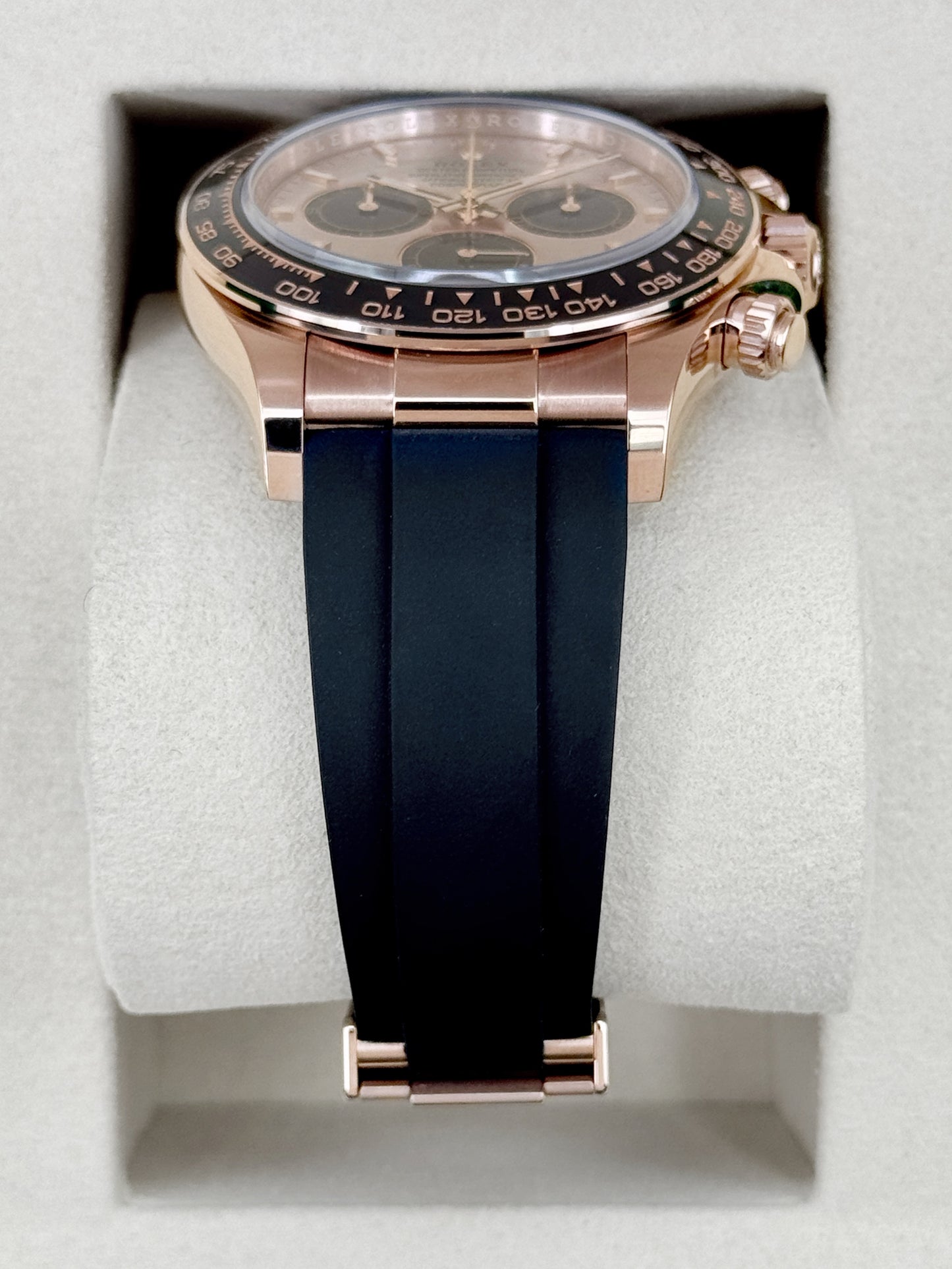 NEW 2026 Rolex Daytona 40mm 126515LN Rose Gold Oysterflex Sundust Dial