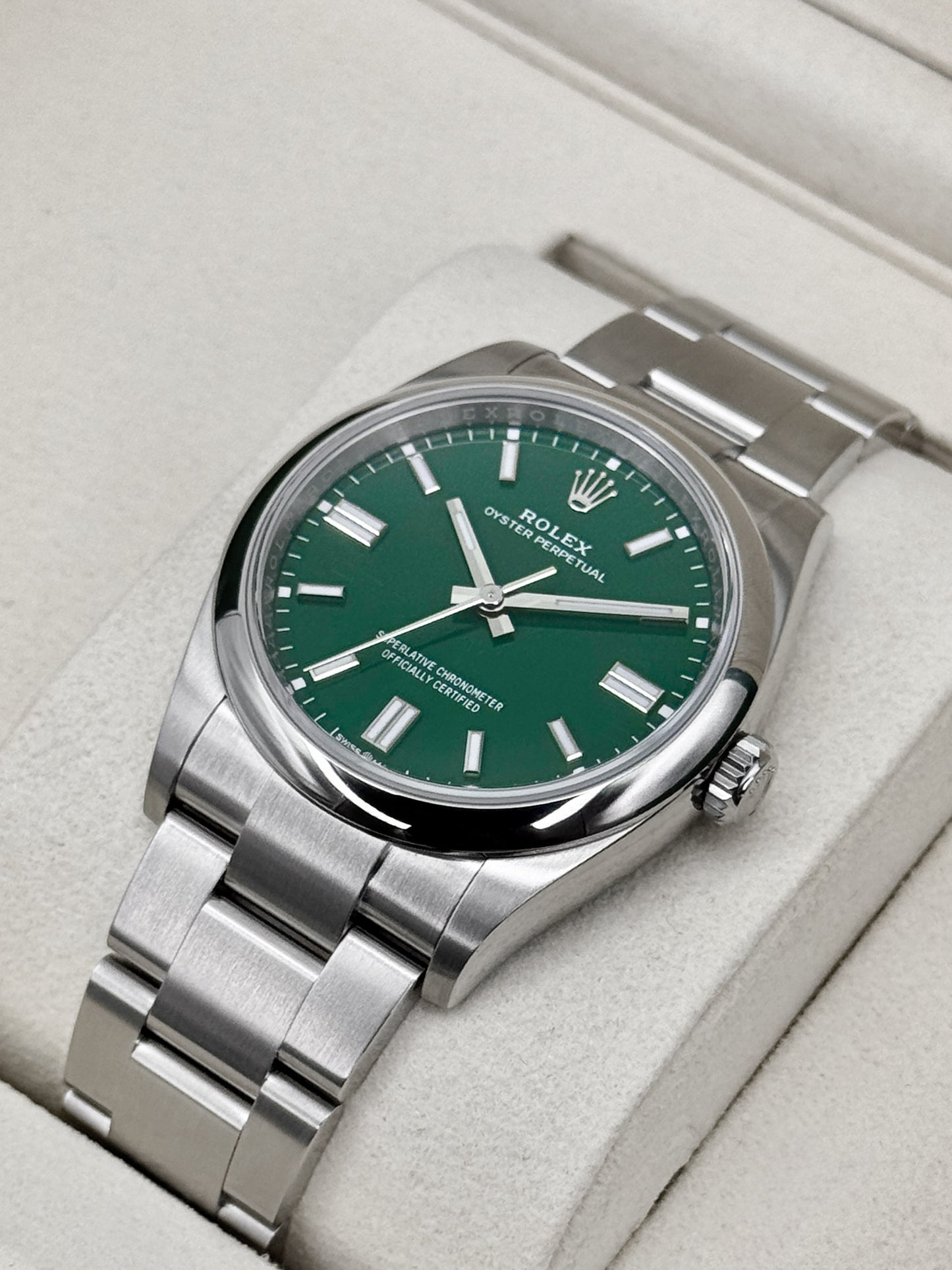 NEW 2026 Rolex Oyster Perpetual 36mm 126000 Green Dial