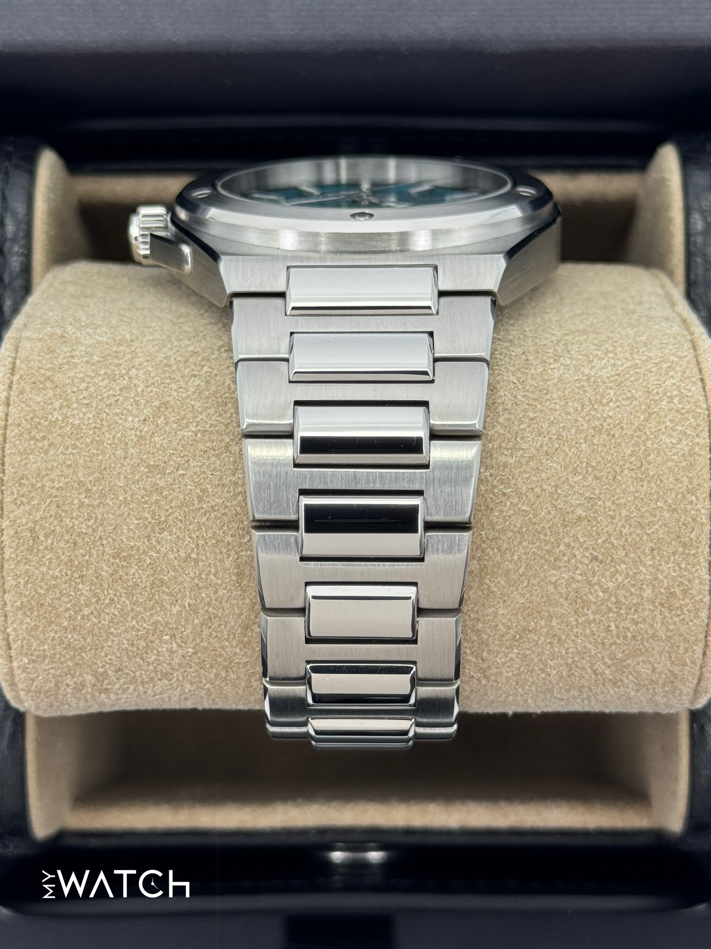 NEW 2025 IWC Ingenieur Automatic 40mm IW328903 Aqua Dial