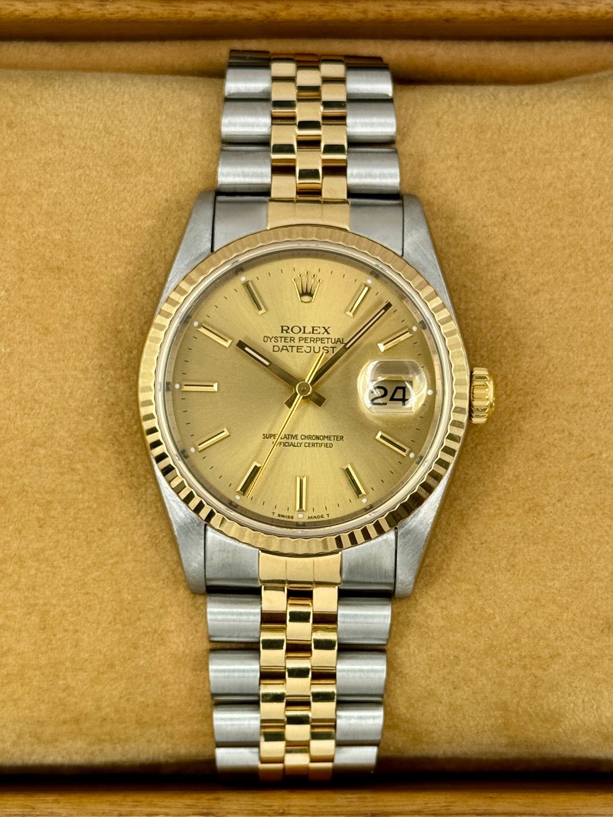 1991 Rolex Datejust 36mm 16233 Two-Tone Jubilee Champagne Dial