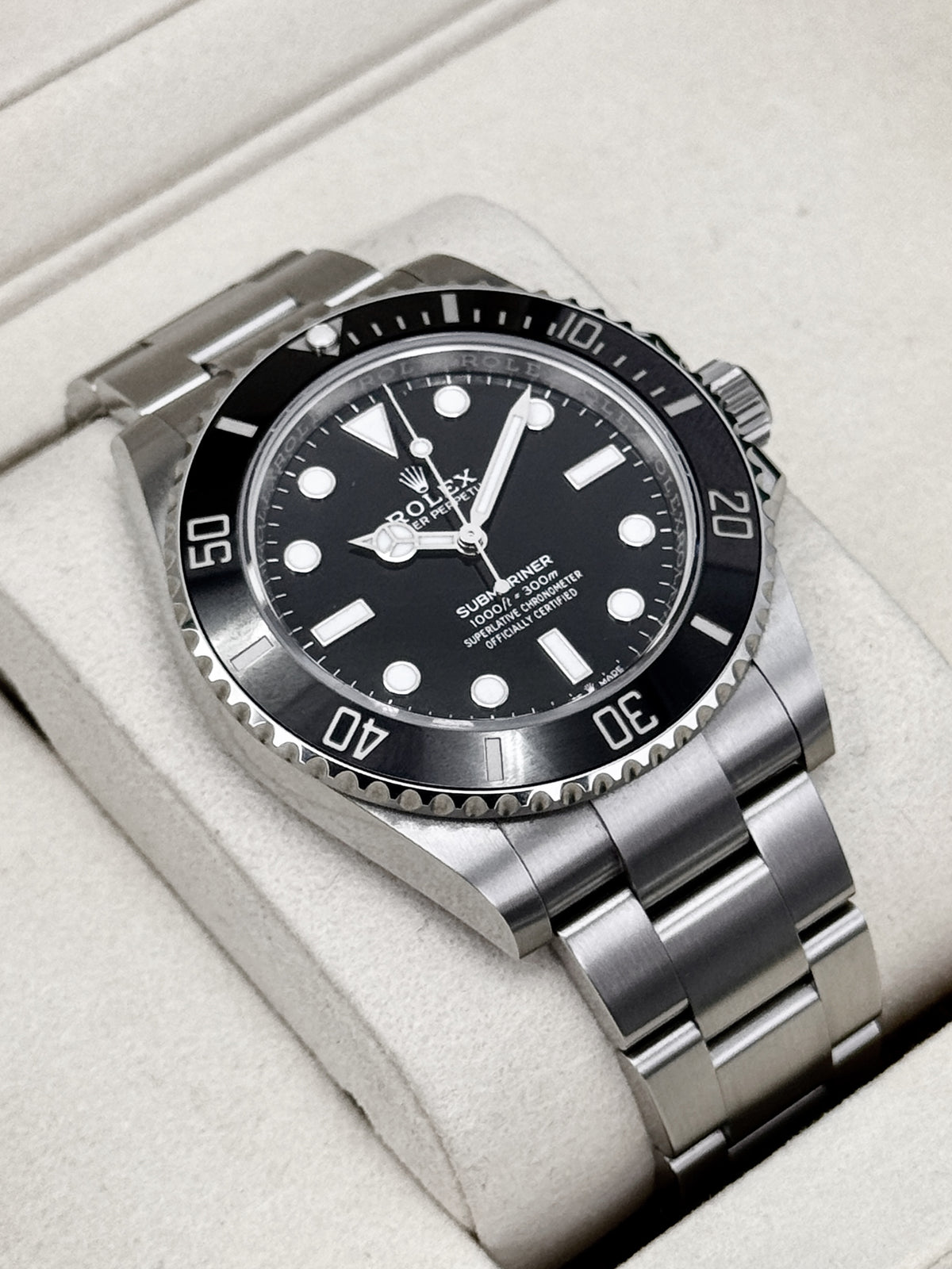 2025 Rolex Submariner 41mm 124060 Stainless Steel Black Dial
