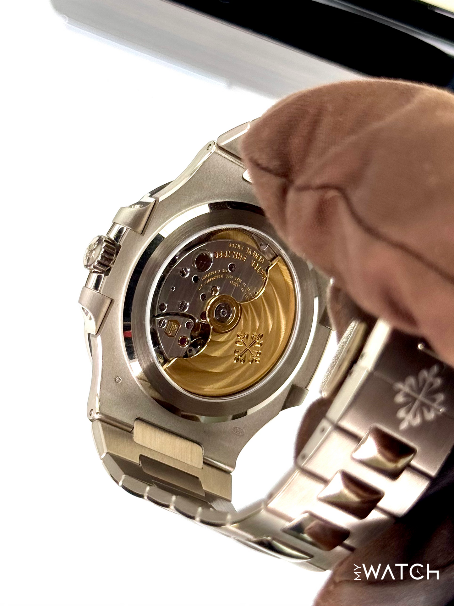 NEW 2025 Patek Philippe Nautilus 41mm 5811/1G White Gold Blue Dial