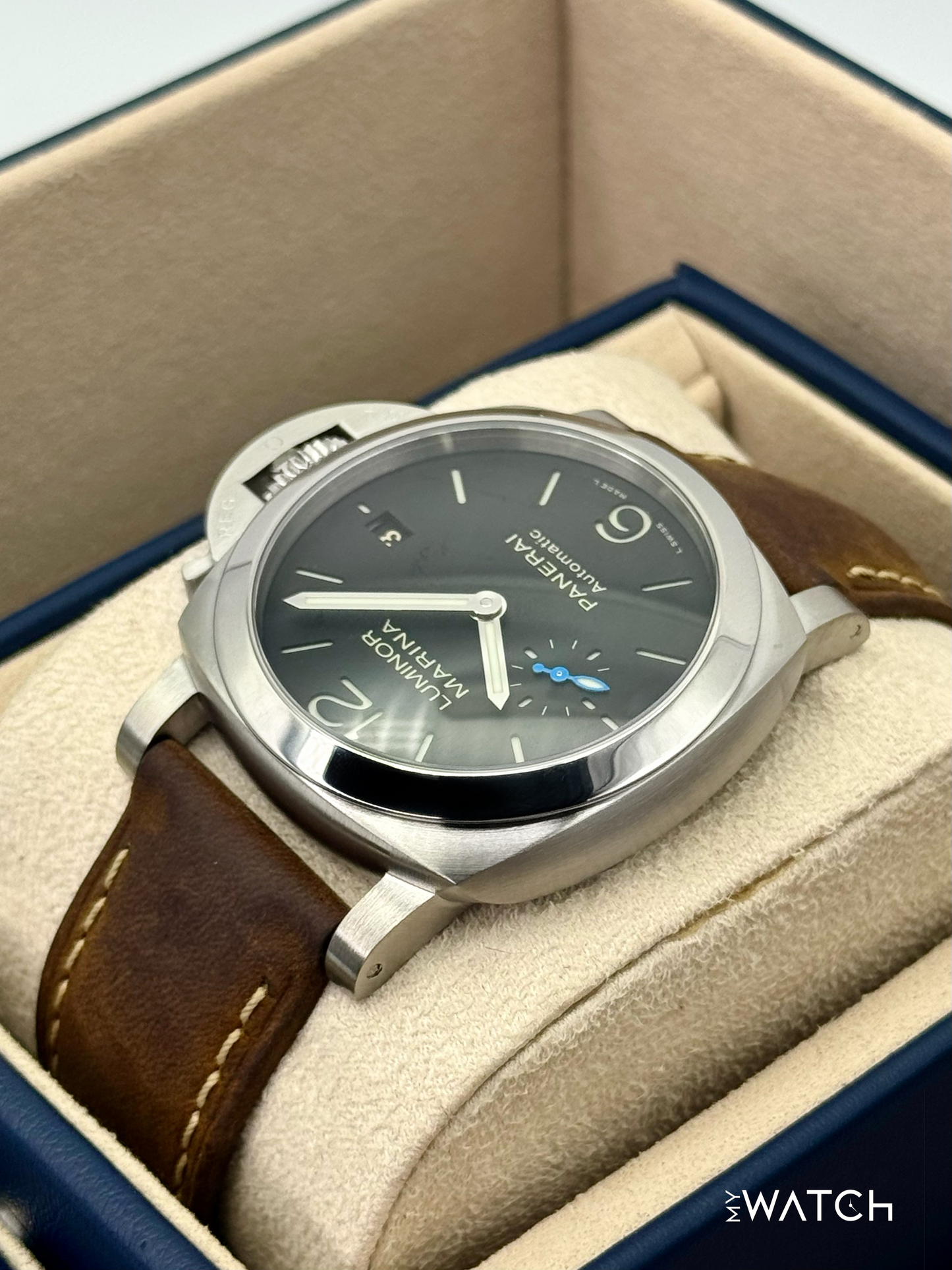 2024 Panerai Luminor Quaranta 40mm PAM01372 Stainless Steel Black Dial - MyWatchLLC