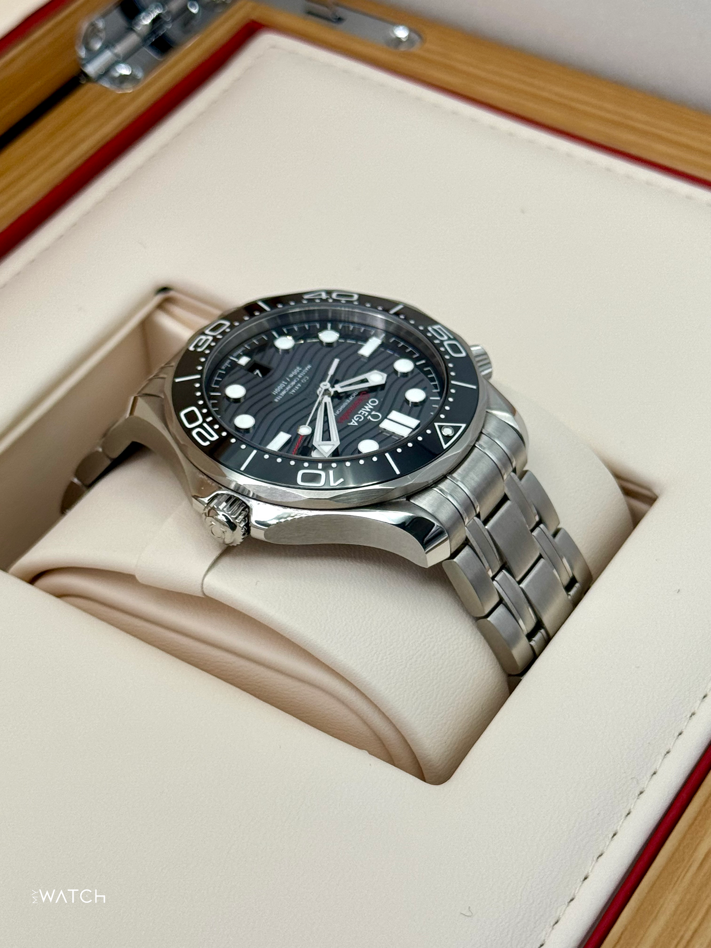 2024 Omega Seamaster Diver 300M 42mm 210.30.42.20.01.001 Black Dial
