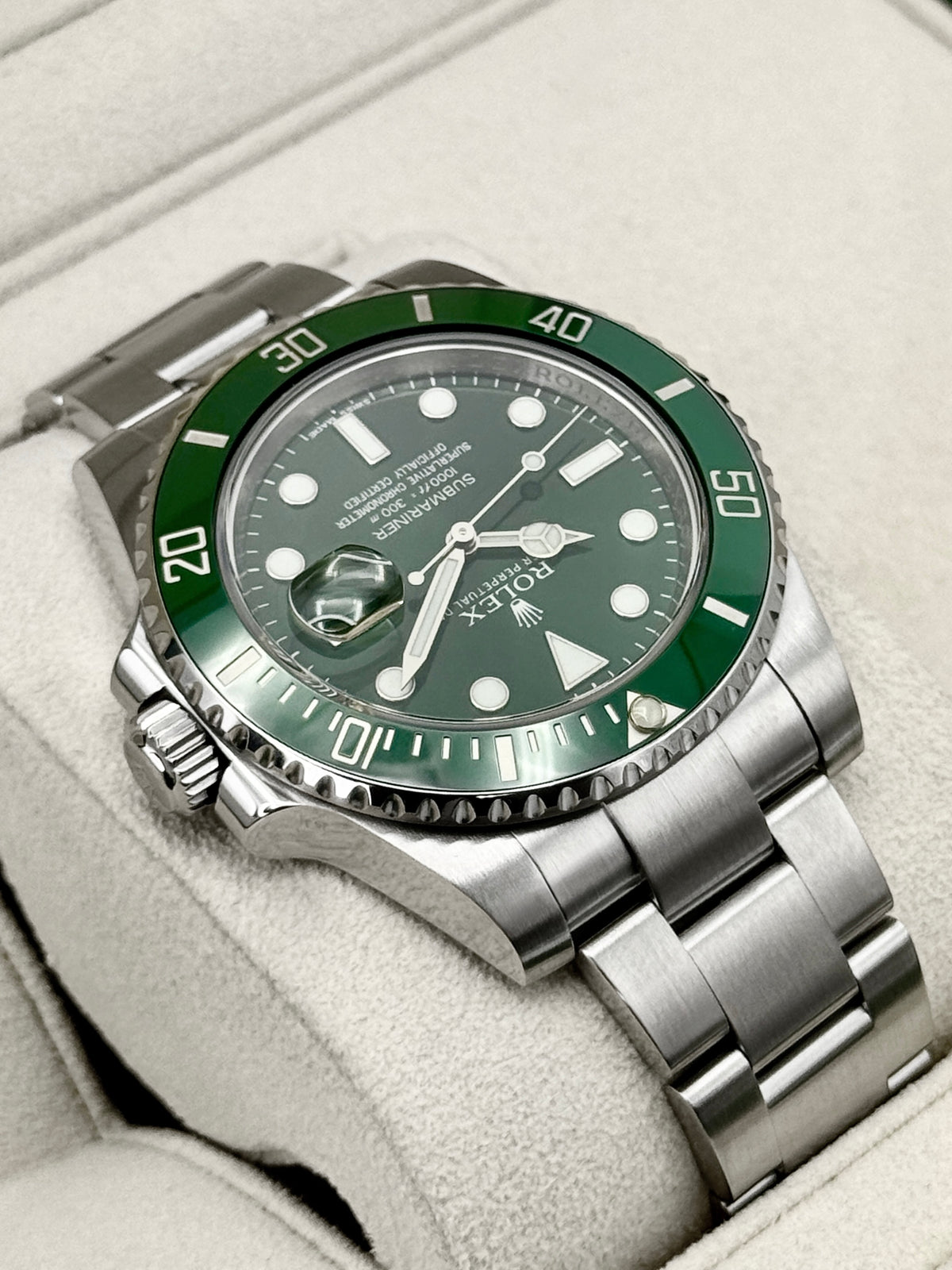 2015 Rolex Submariner Hulk 40mm 116610LV Green Dial