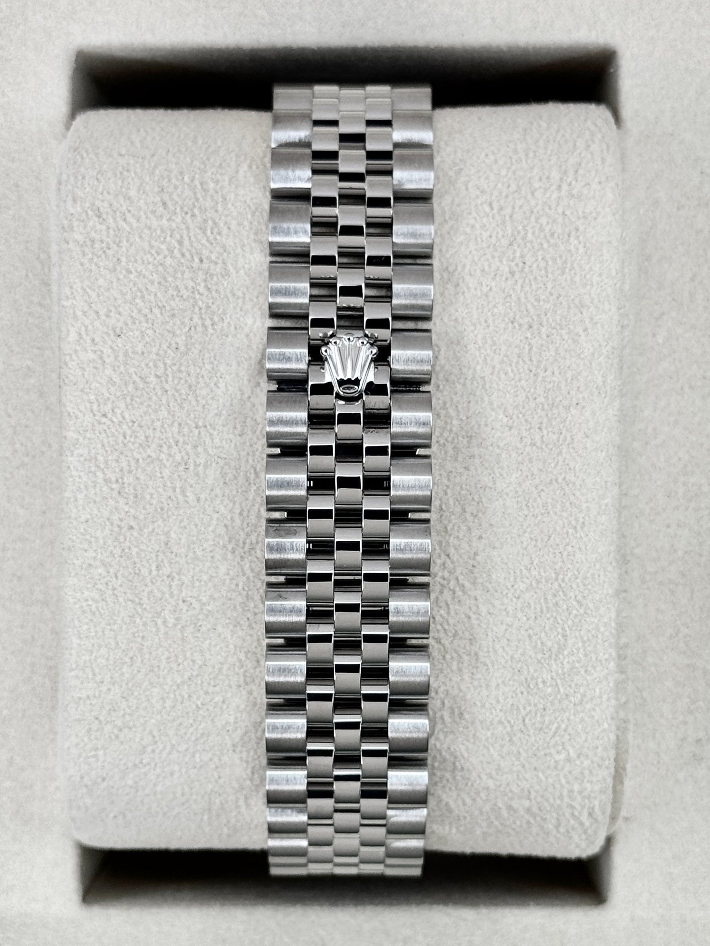 2025 Rolex Datejust 31mm 278274 Stainless Steel Jubilee Blue Dial
