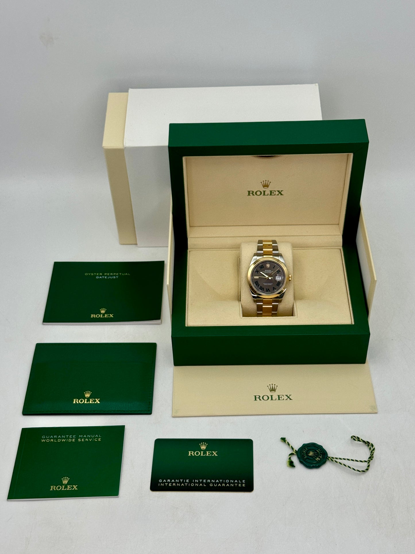 2021 Rolex Datejust 41mm 126303 Two-Tone Oyster Wimbledon Dial