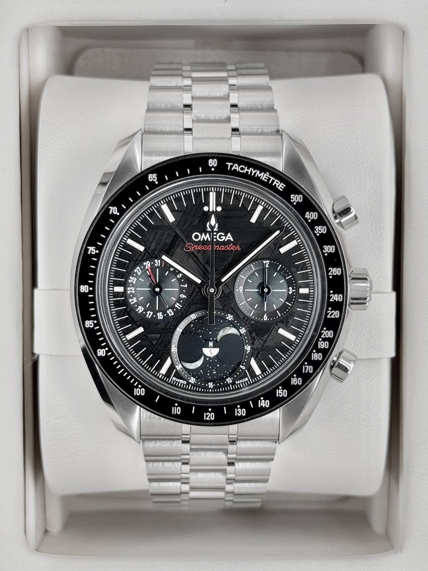 NEW 2026 Omega Speedmaster Moonphase 43mm 304.30.43.52.01.001 Meteorite Dial