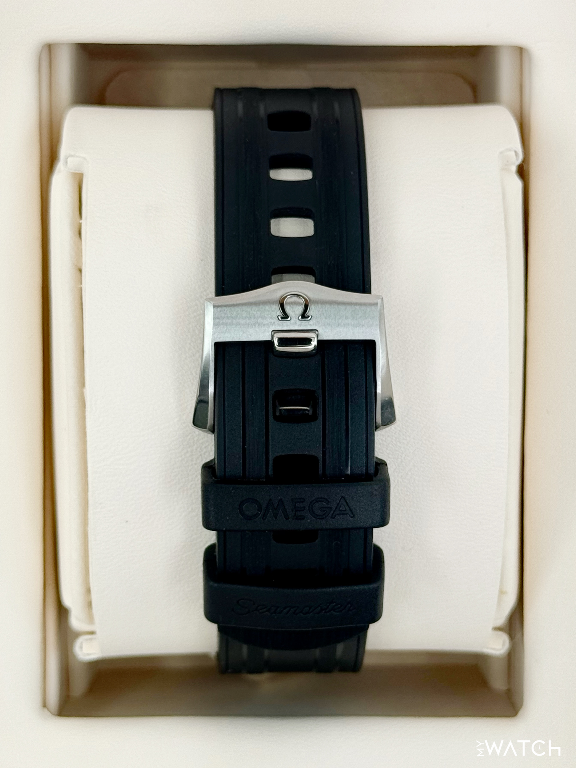 NEW 2022 Omega Seamaster Diver 300M 42mm 210.30.42.20.04.001 White Dial - MyWatchLLC