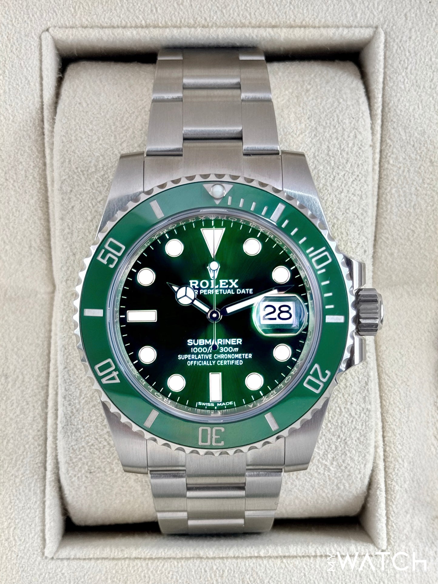 2020 Rolex Submariner “Hulk” 40mm 116610LV Green Dial