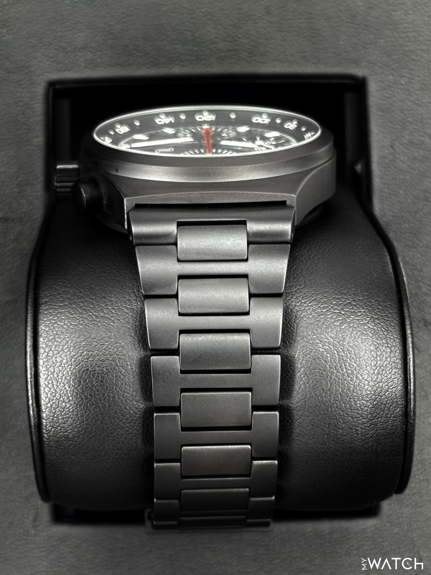NEW 2025 Porsche Design Numbered Edition 41mm 6043.7.01.001.01.5 Titanium Black Dial