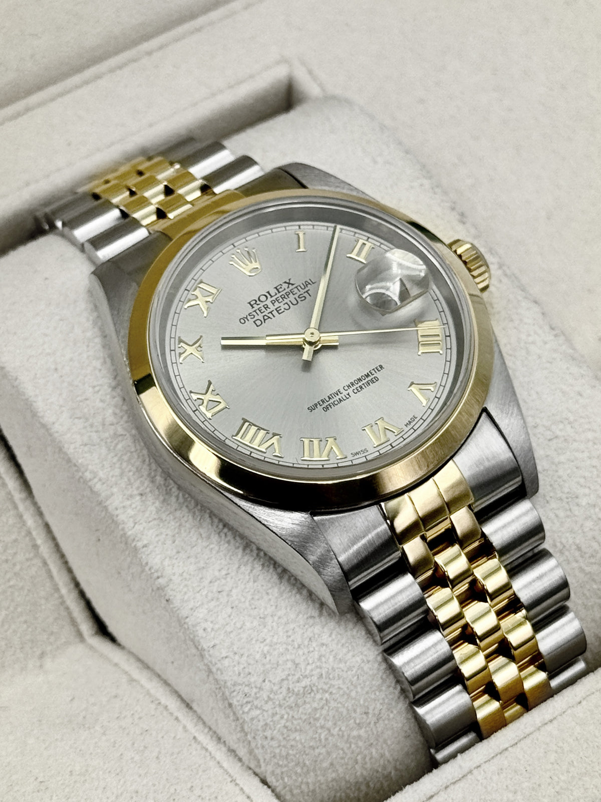 2005 Rolex Datejust 36mm 16203 Two-Tone Jubilee Silver Roman Numeral Dial (Collectors Set)