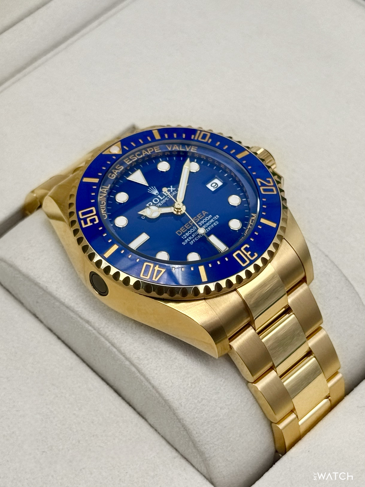 NEW 2026 Rolex Deepsea 44mm 136668LB 18K Yellow Gold Blue Dial (STICKERED)
