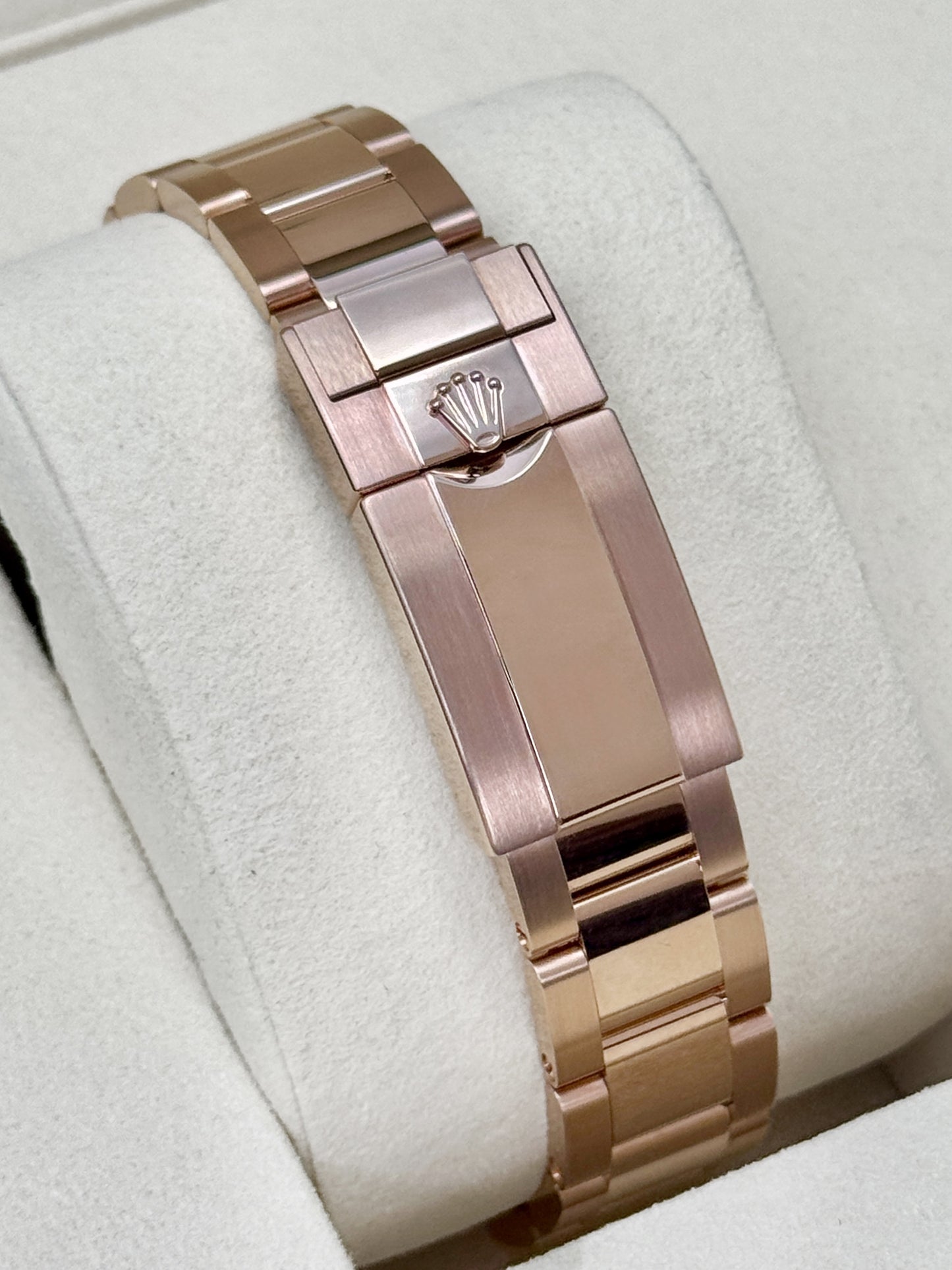 2025 Rolex Daytona 40mm 126505 Rose Gold Chocolate Dial