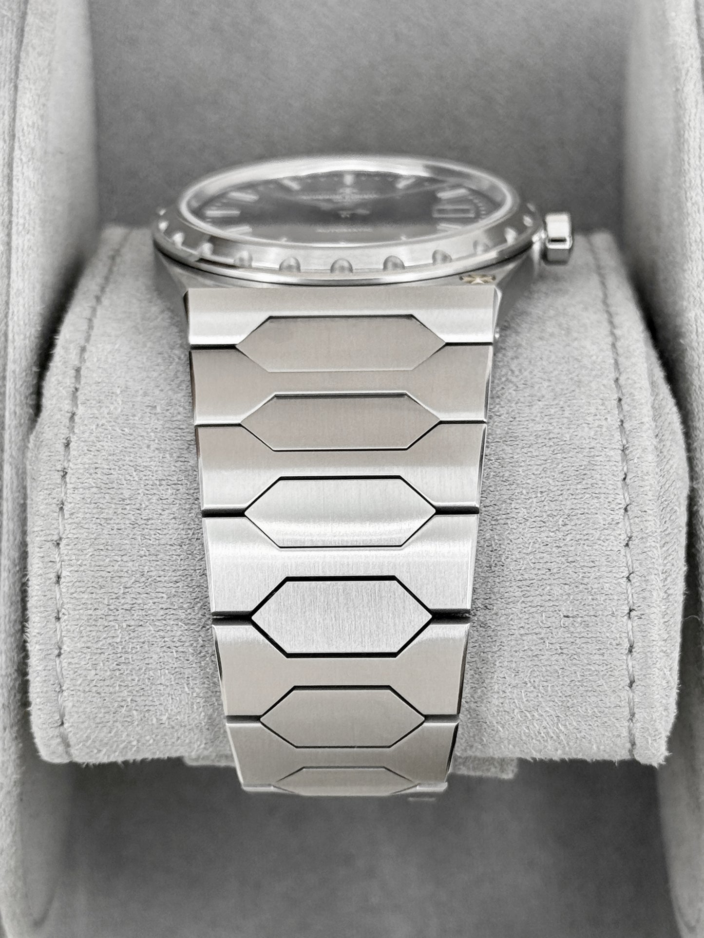 2026 Vacheron Constantin Historiques 222 37mm 4200H Stainless Steel Blue Dial