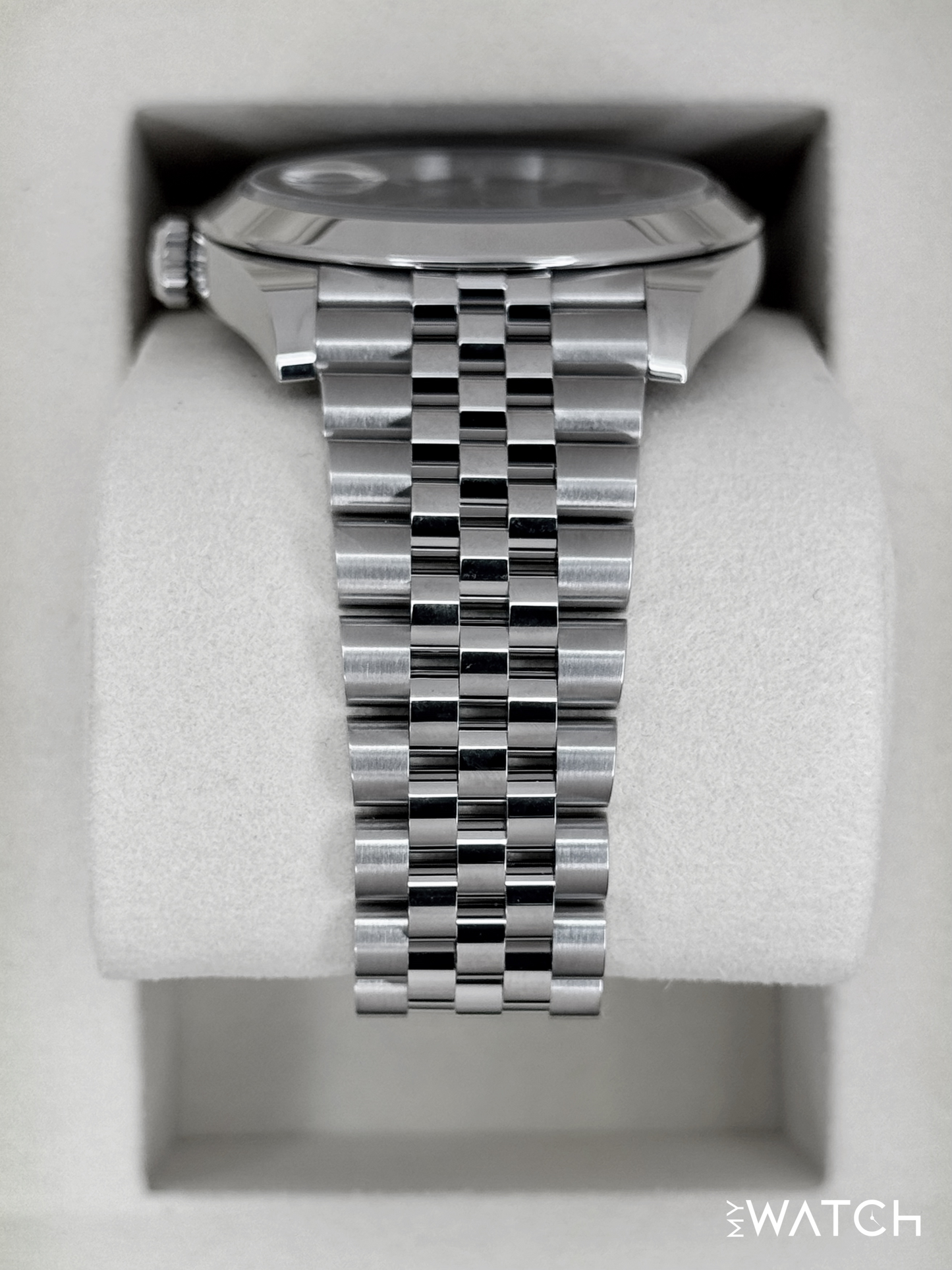 NEW 2025 Rolex Datejust 41mm 126300 Stainless Steel Jubilee Rhodium Dial