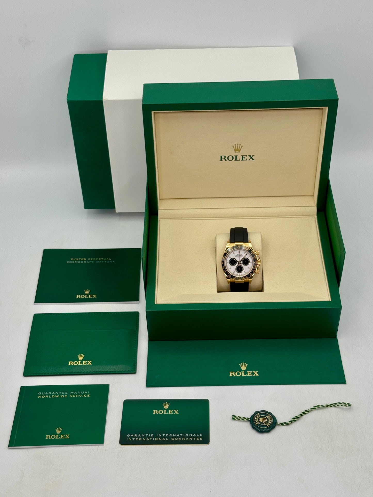 2025 Rolex Daytona 40mm 126518LN Yellow Gold Oysterflex Meteorite Dial