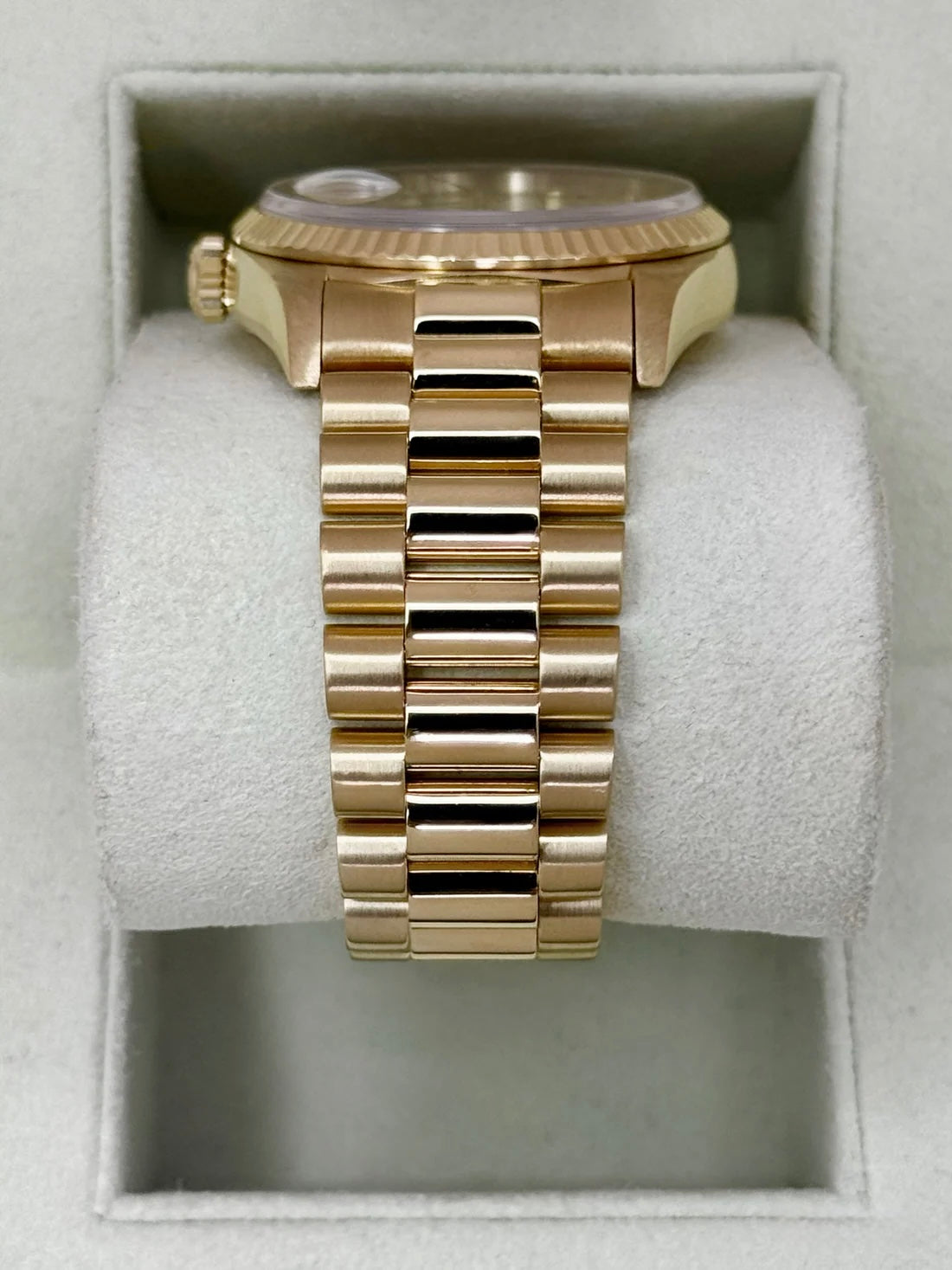1991 Rolex Day-Date 36mm 18238 Presidential Yellow Gold Silver Dial (RSC)