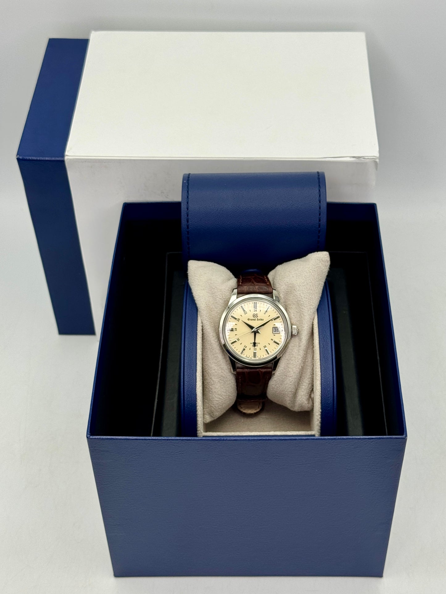 2025 Grand Seiko Elegance Collection 39.5mm SBGM221G Stainless Steel Ivory Dial