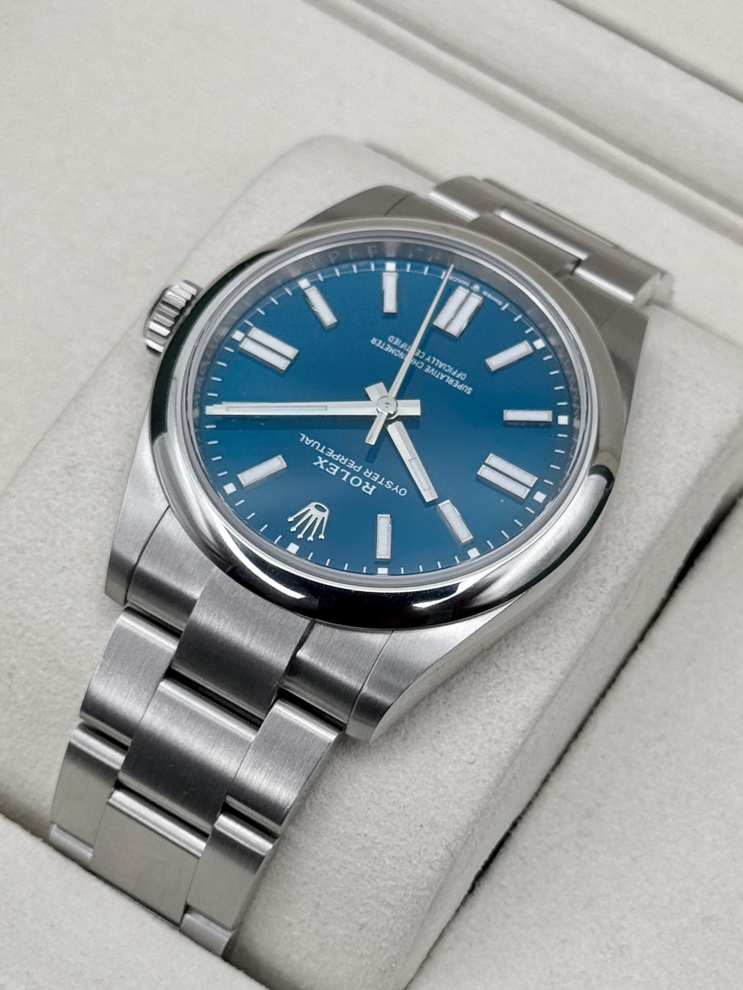2025 Rolex Oyster Perpetual 41mm 134300 Med Blue Dial